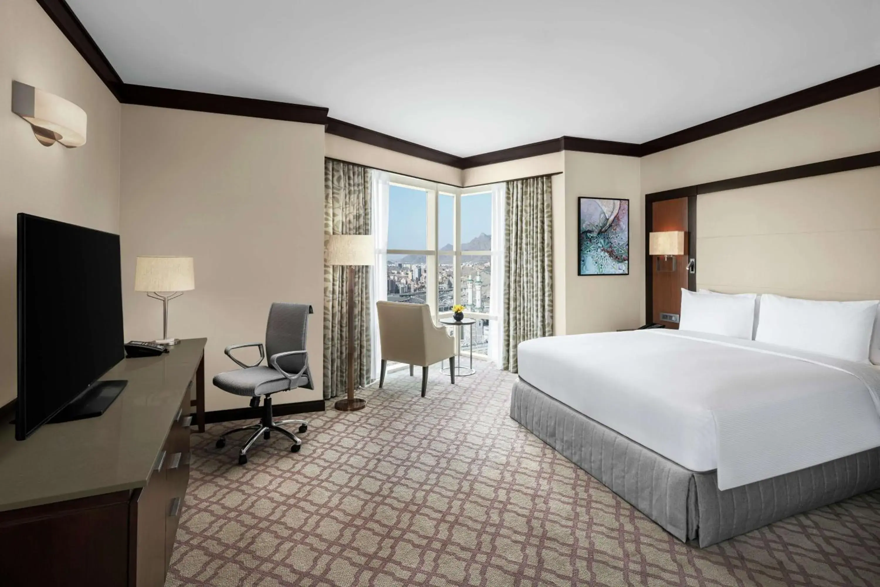 King Deluxe Room with Partial Haram View in Doubletree By Hilton Jabal Omar Makkah King Deluxe Room with Partial Haram View in Doubletree By Hilton Jabal Omar Makkah