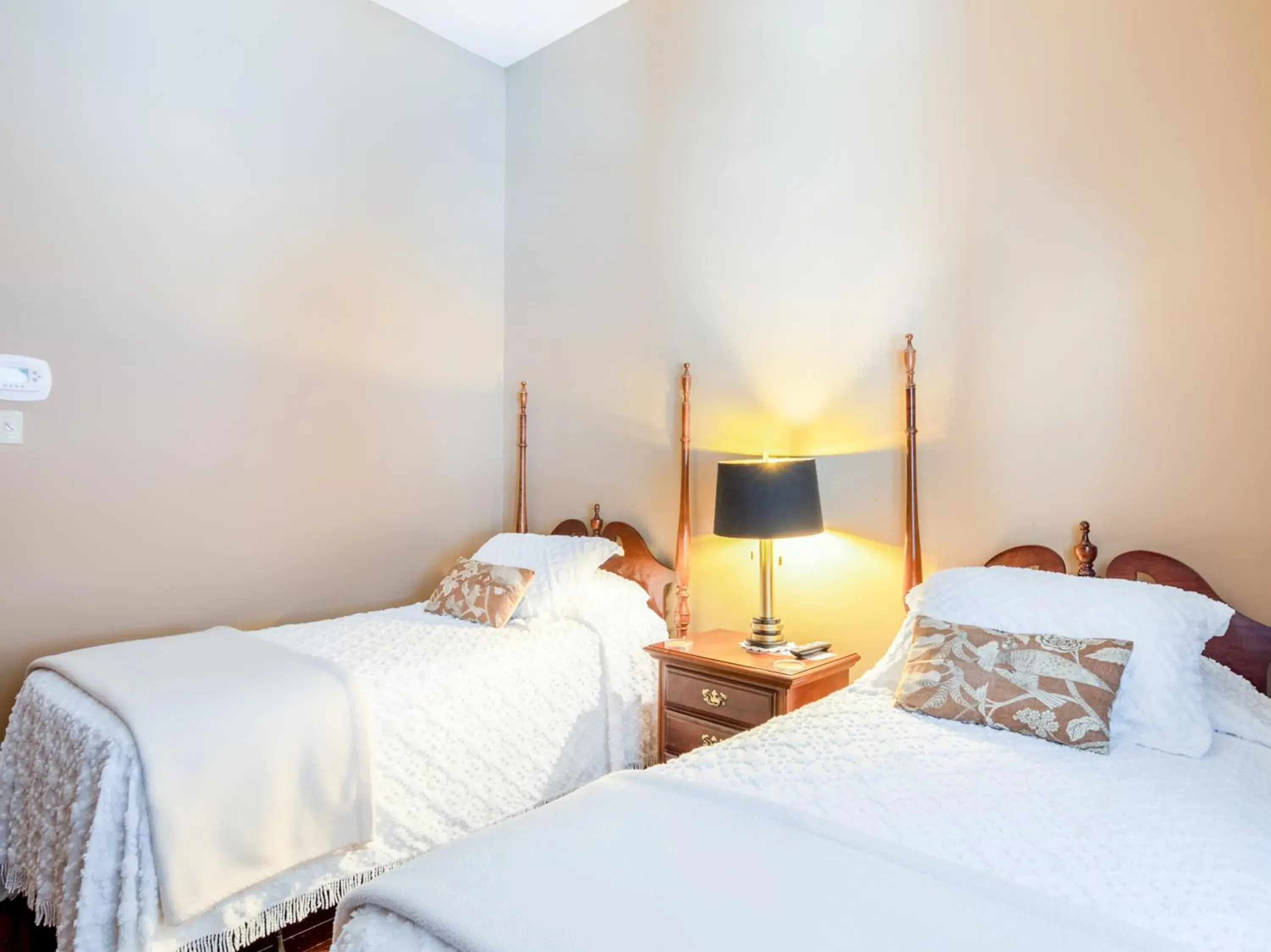 2 Single Bed in The Belmont Inn by OYO 2 Single Bed in The Belmont Inn by OYO