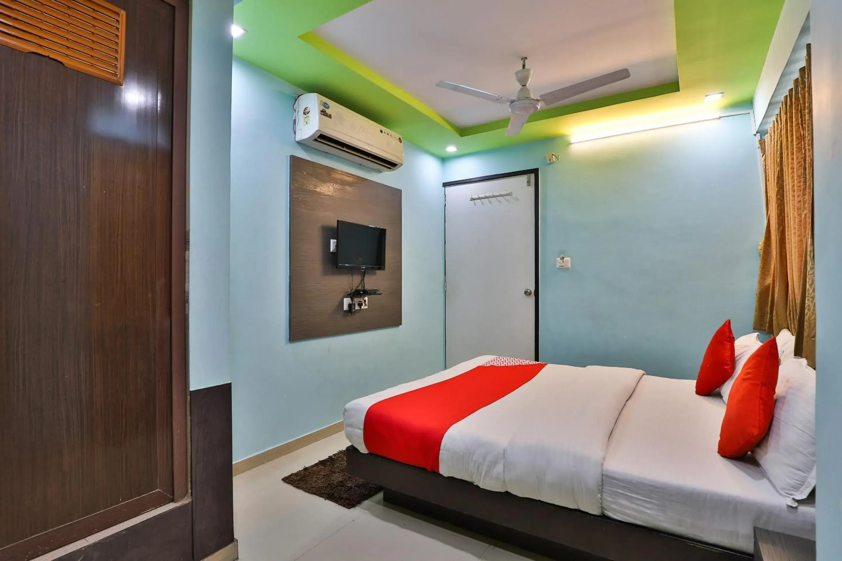Standard Double Room - single occupancy in Hotel Balaji Standard Double Room - single occupancy in Hotel Balaji
