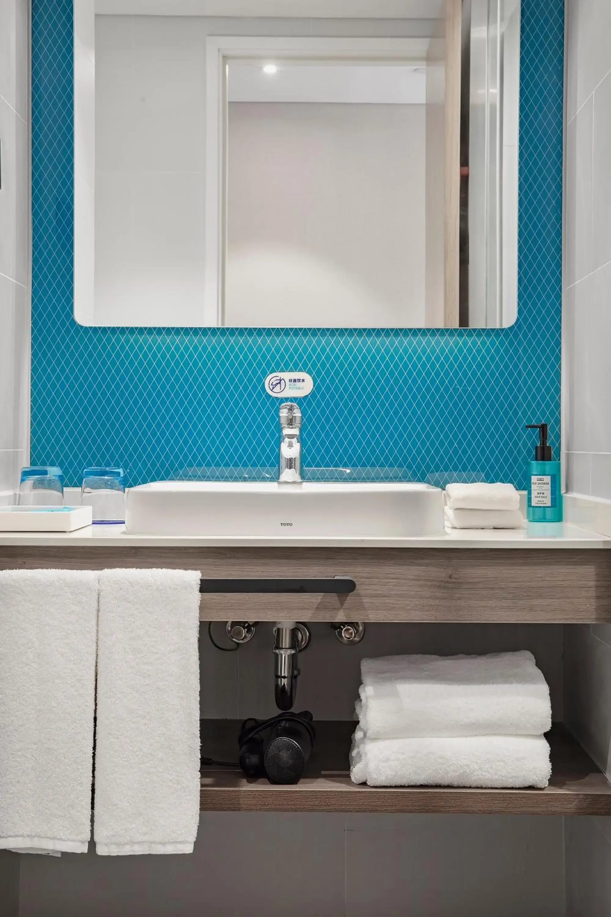 Two-Bedroom Suite in Holiday Inn Express Shanghai Chongming by IHG Two-Bedroom Suite in Holiday Inn Express Shanghai Chongming by IHG