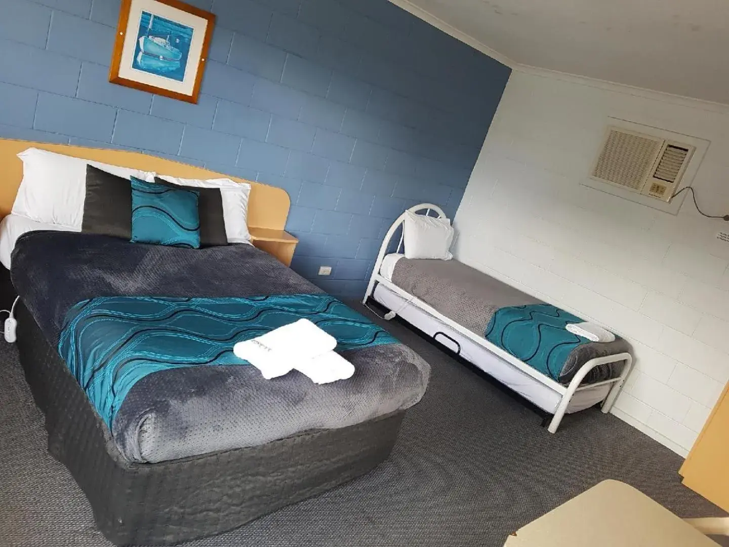 Studio with En Suite ( No Pets ) in Limestone Coast Tourist Park Studio with En Suite ( No Pets ) in Limestone Coast Tourist Park