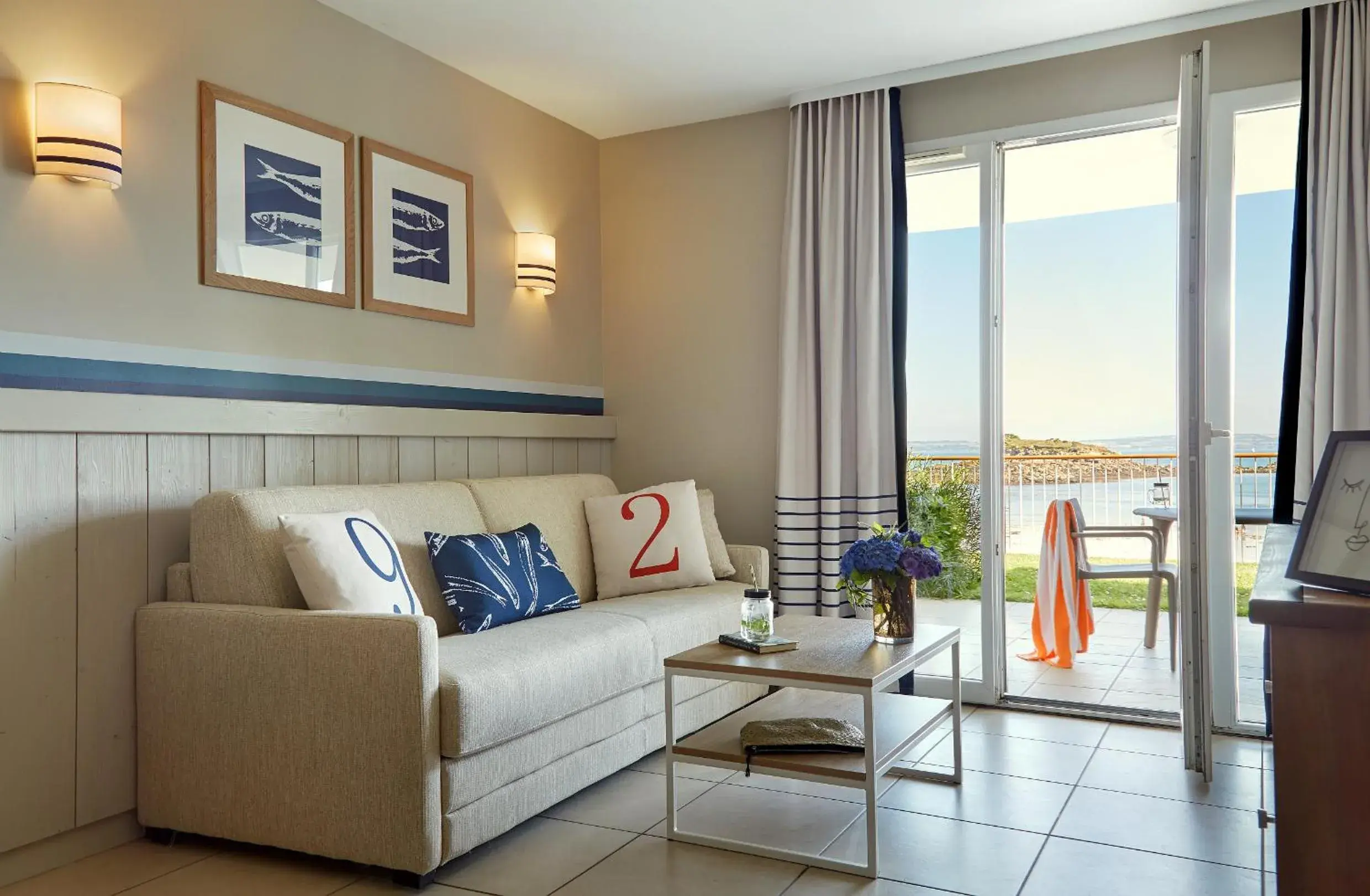 One-Bedroom Apartment with Terrace or Balcony (4 people) - Open Sea View - Seafront in Résidence Pierre & Vacances Premium Le Coteau et la Mer One-Bedroom Apartment with Terrace or Balcony (4 people) - Open Sea View - Seafront in Résidence Pierre & Vacances Premium Le Coteau et la Mer