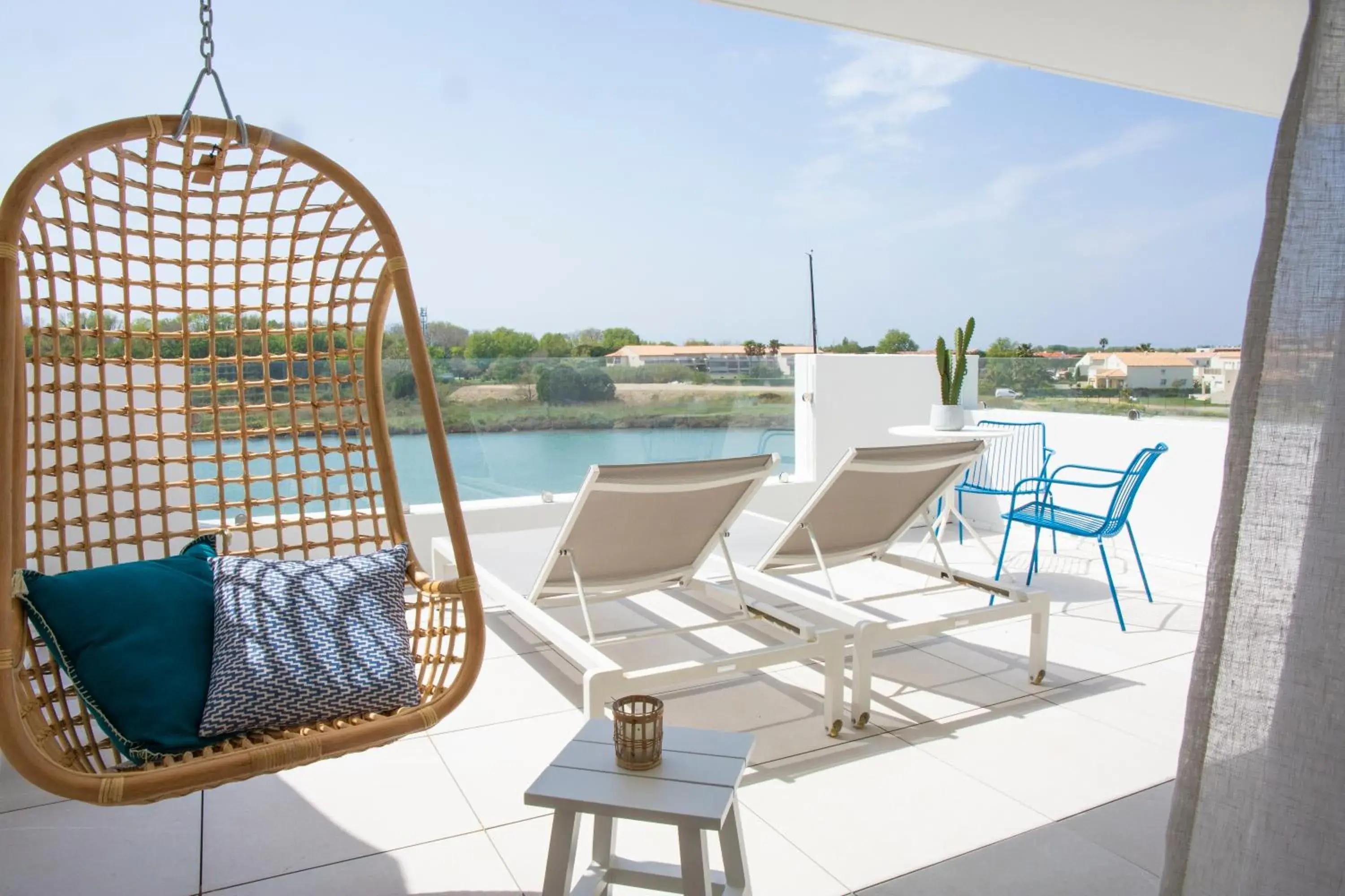 Deluxe Room in Les Bulles de Mer - Hotel & Spa sur la Plage Deluxe Room in Les Bulles de Mer - Hotel & Spa sur la Plage