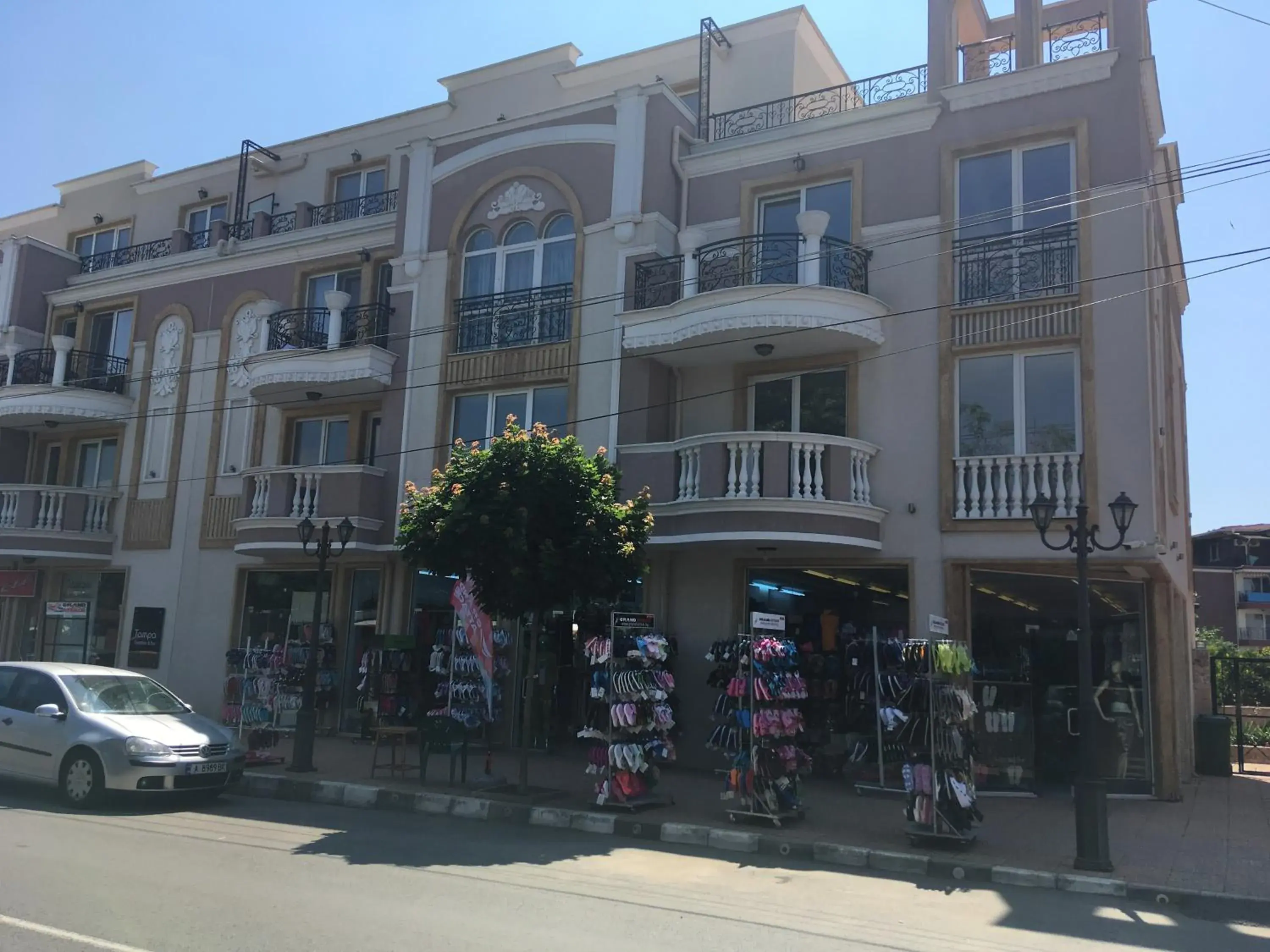 Family Suite in Vase Apartments Family Suite in Vase Apartments