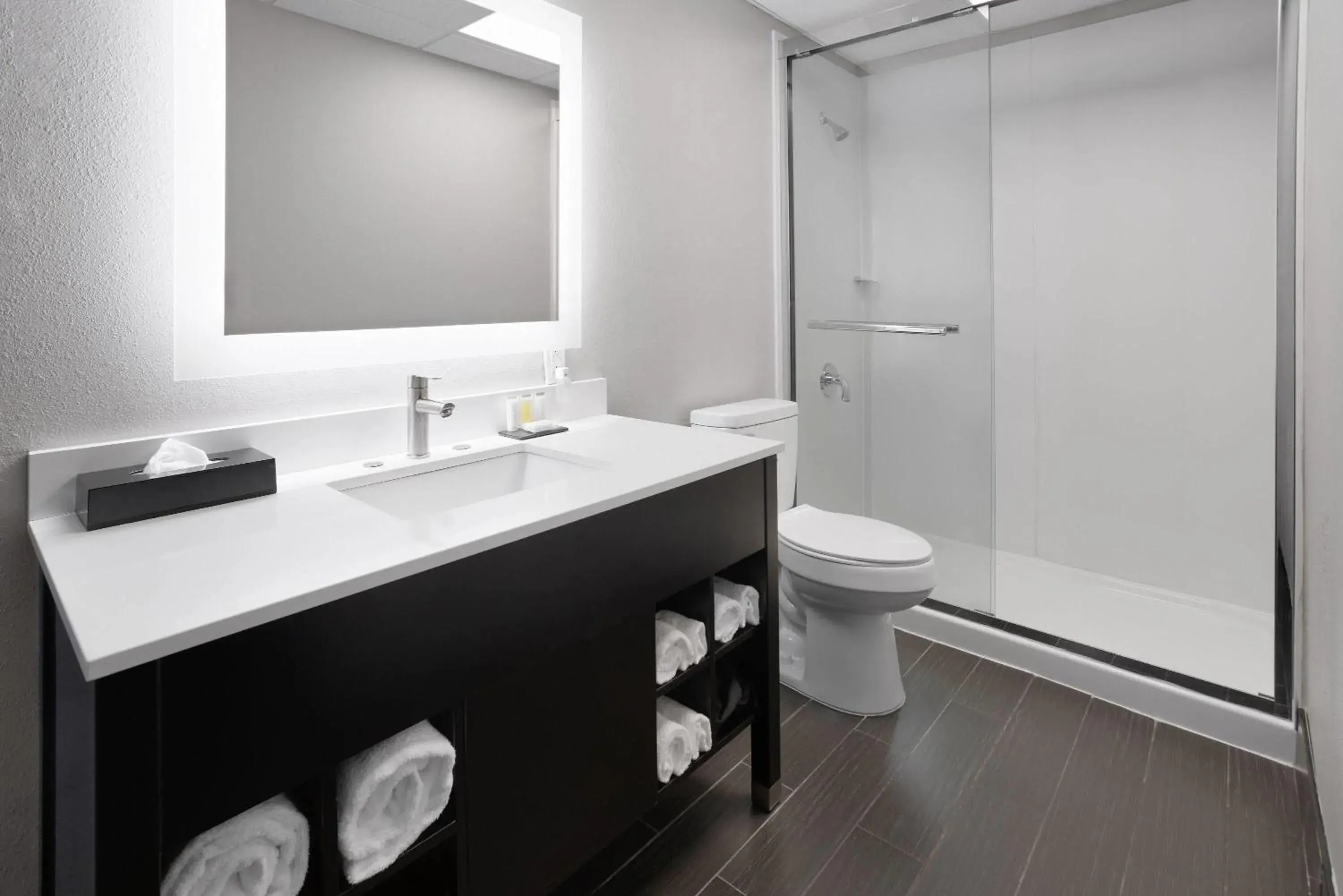 Suite with Two Queen Beds - Non-Smoking in Hawthorn Extended Stay by Wyndham Chambersburg Suite with Two Queen Beds - Non-Smoking in Hawthorn Extended Stay by Wyndham Chambersburg