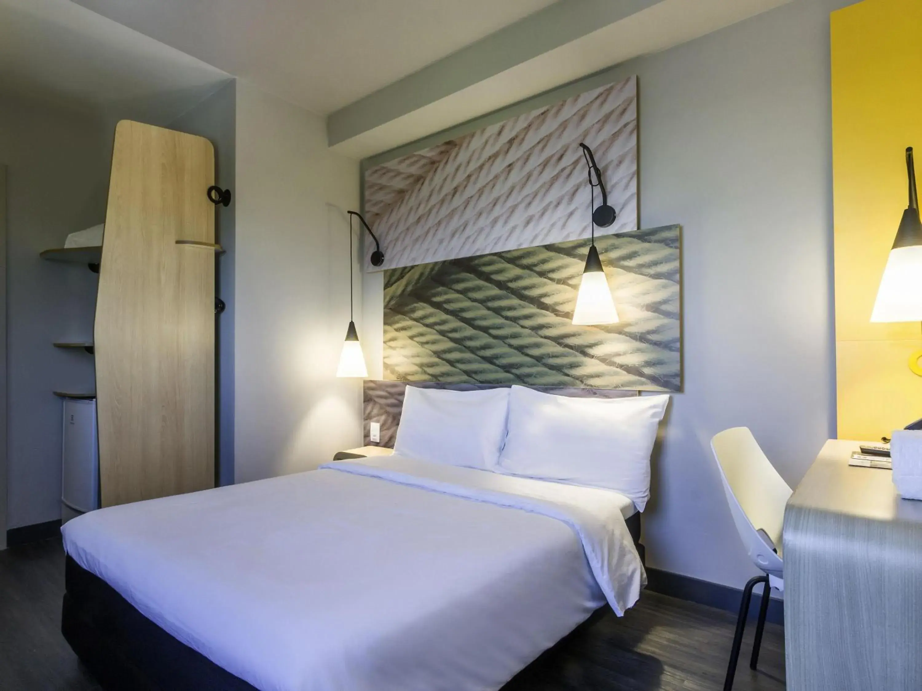 Standard Double Room - single occupancy - Disability Access in Ibis Americana Standard Double Room - single occupancy - Disability Access in Ibis Americana