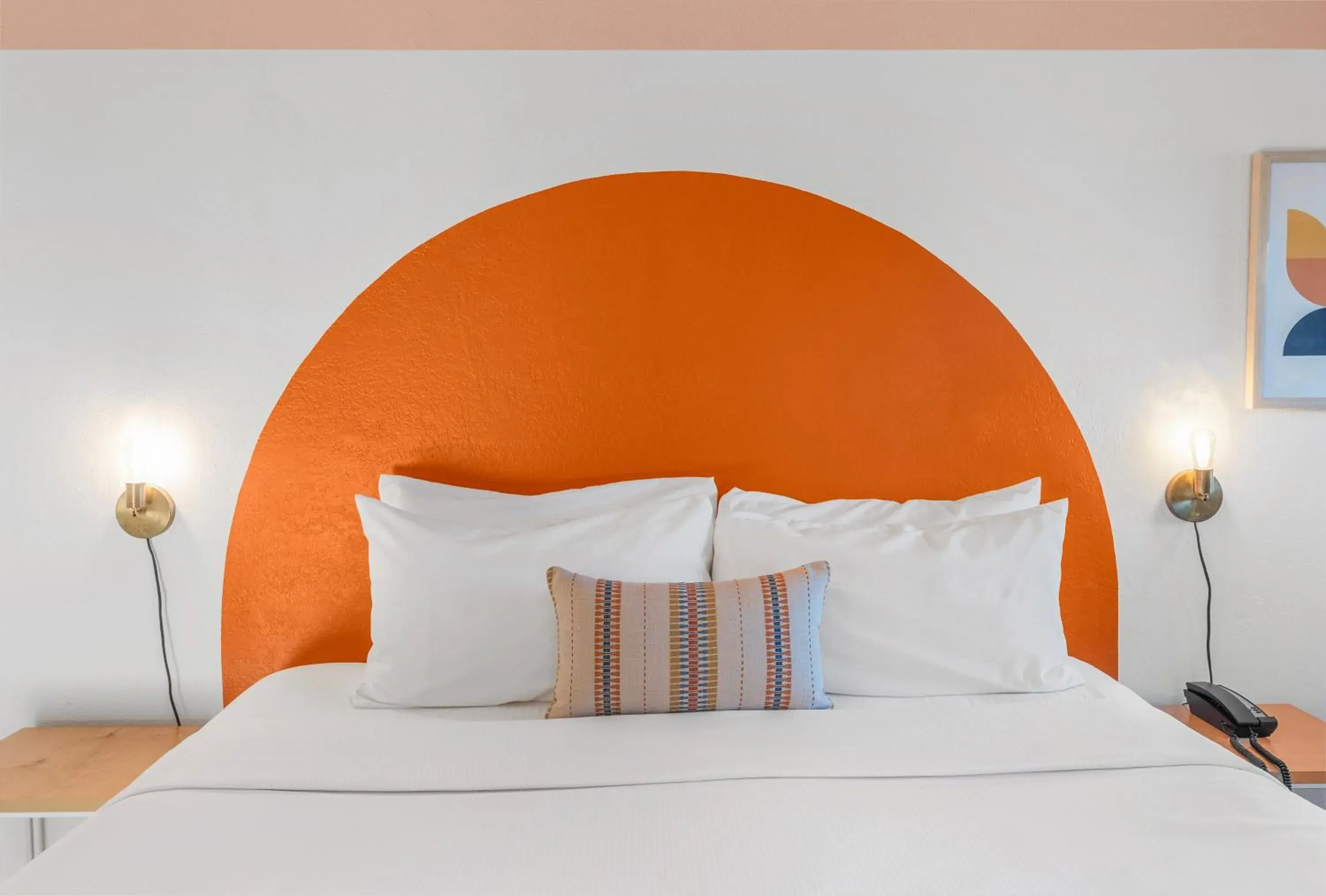 Deluxe King Room in The Sandman Santa Rosa Sonoma, an Ascend Collection Hotel Deluxe King Room in The Sandman Santa Rosa Sonoma, an Ascend Collection Hotel