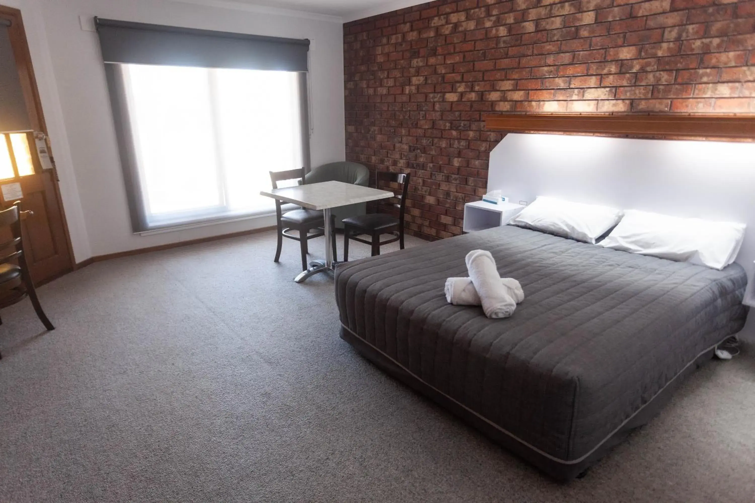 Family Room in Donald Motor Lodge Family Room in Donald Motor Lodge