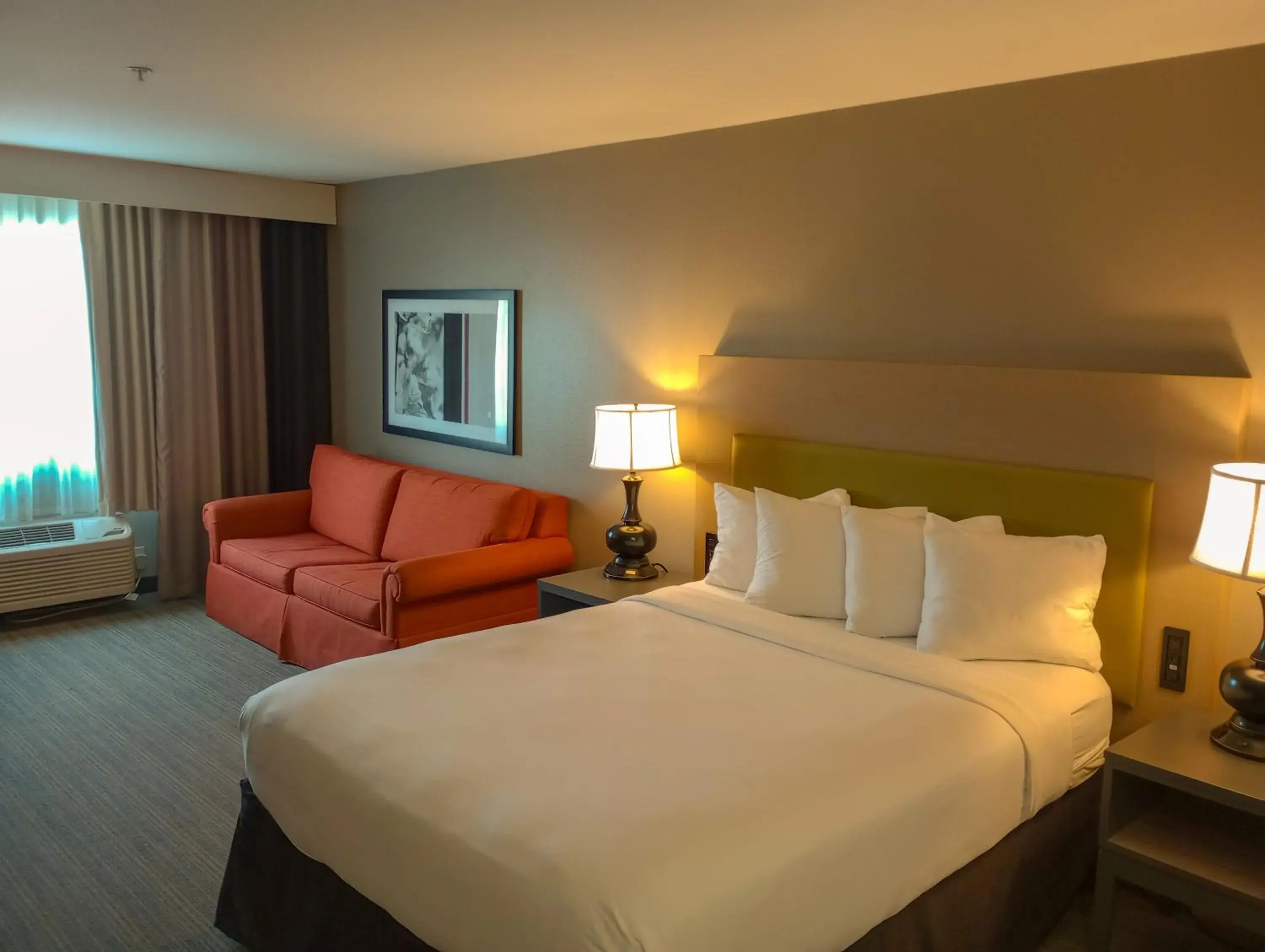 King Room - Disability Access in Country Inn & Suites by Radisson, Portland International Airport, OR King Room - Disability Access in Country Inn & Suites by Radisson, Portland International Airport, OR