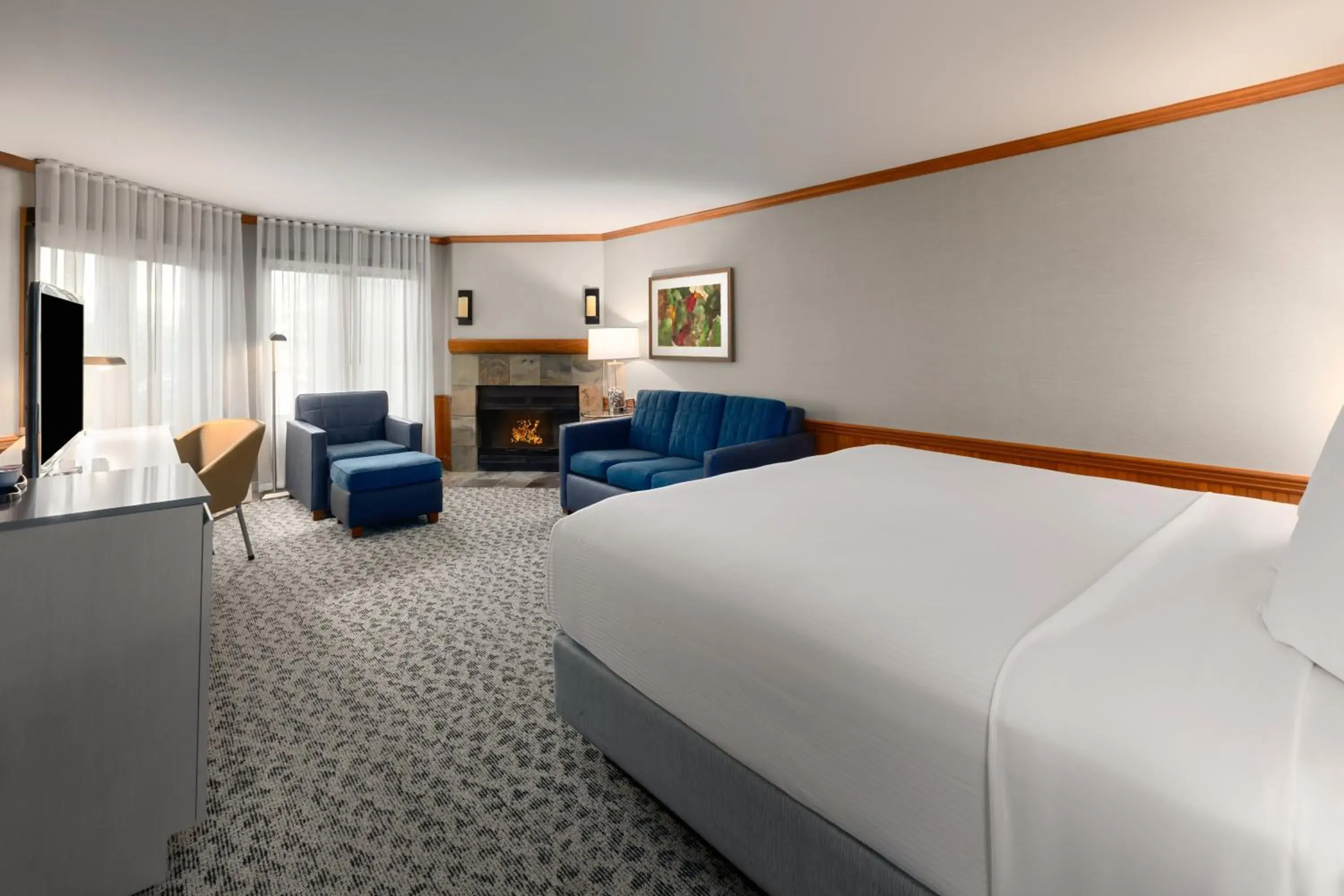 Premier King Room with Fireplace - Non-Smoking in Semiahmoo Resort Golf & Spa, Trademark Collection by Wyndham Premier King Room with Fireplace - Non-Smoking in Semiahmoo Resort Golf & Spa, Trademark Collection by Wyndham