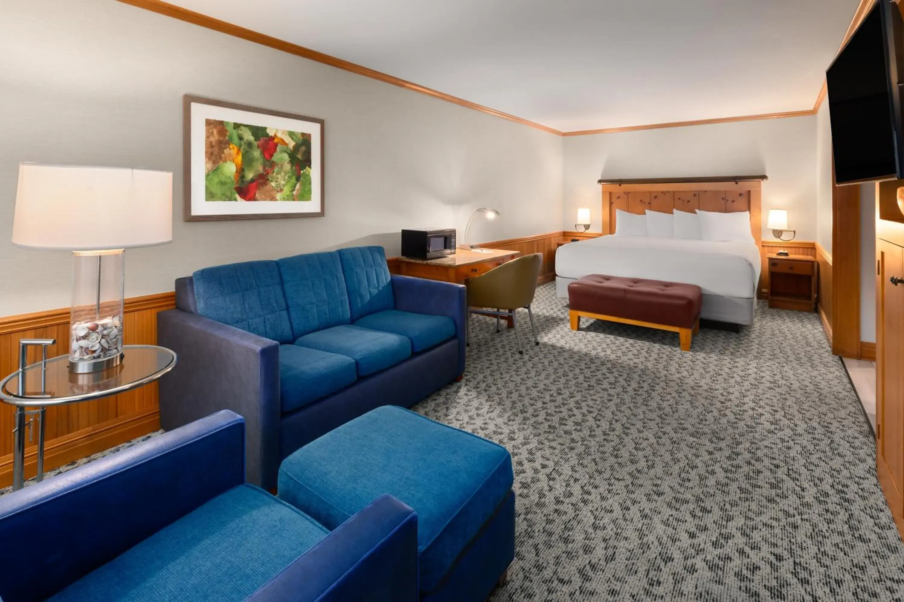 Junior King Suite with Water View - Non-Smoking in Semiahmoo Resort Golf & Spa, Trademark Collection by Wyndham Junior King Suite with Water View - Non-Smoking in Semiahmoo Resort Golf & Spa, Trademark Collection by Wyndham