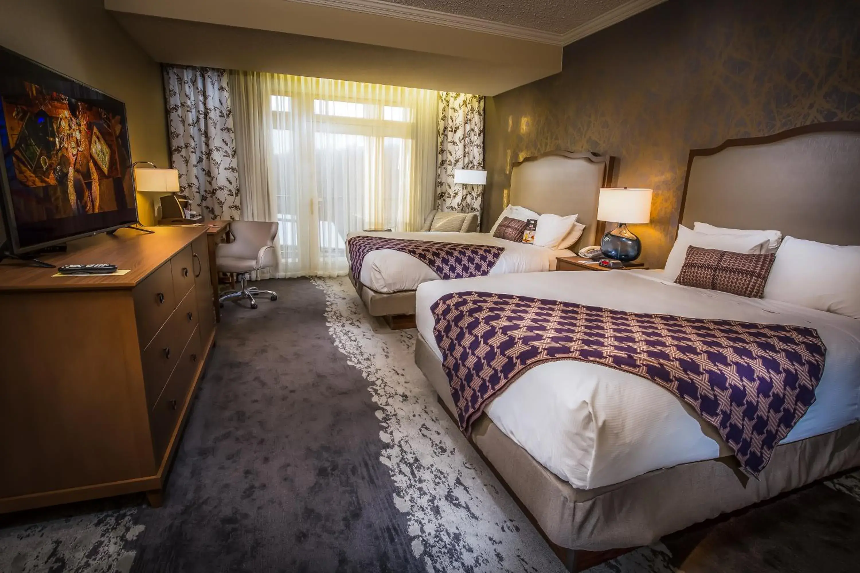 Deluxe Double Room in Lodge of Four Seasons Golf Resort, Marina & Spa Deluxe Double Room in Lodge of Four Seasons Golf Resort, Marina & Spa