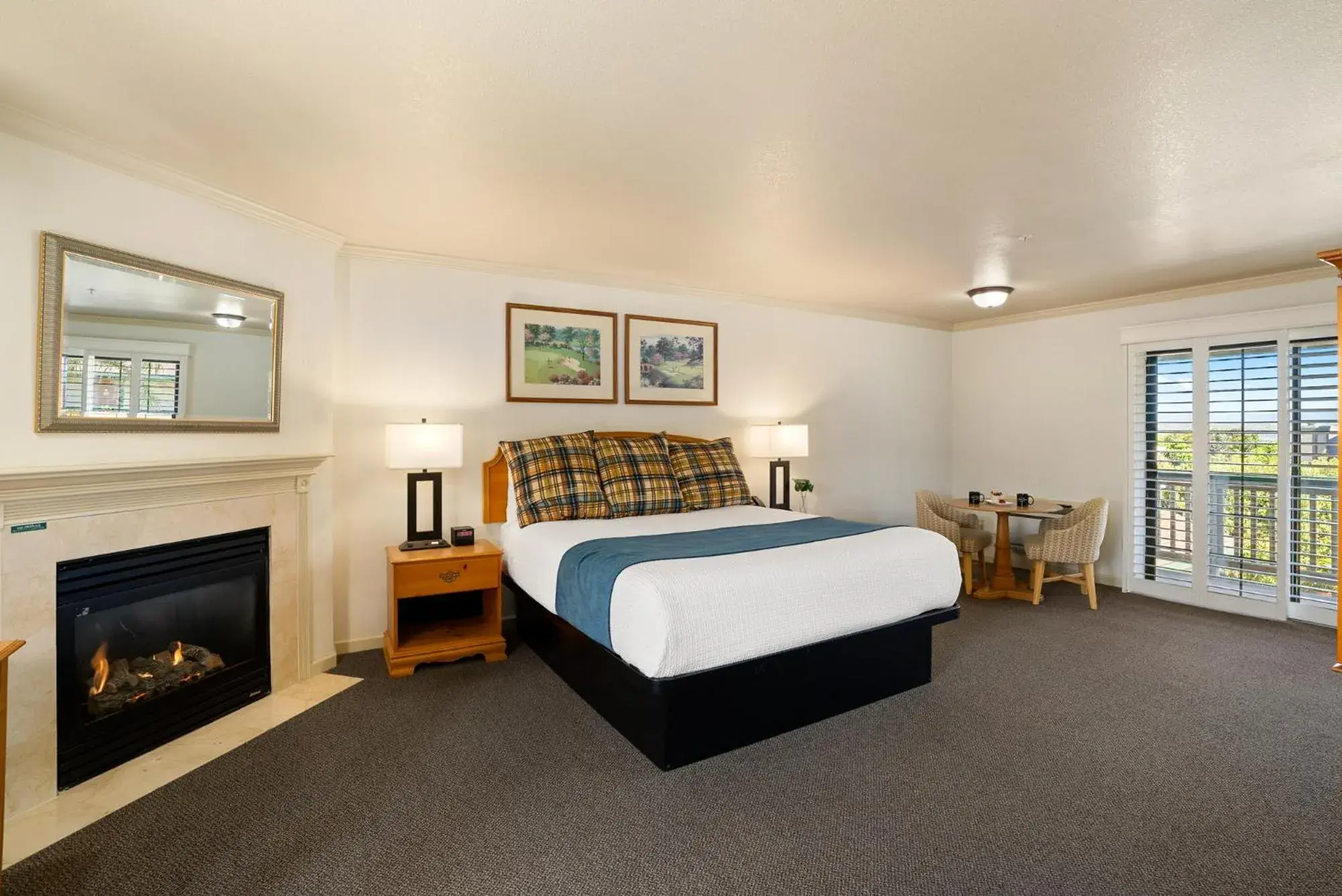 Deluxe King Studio in Sea Pines Golf Resort Deluxe King Studio in Sea Pines Golf Resort