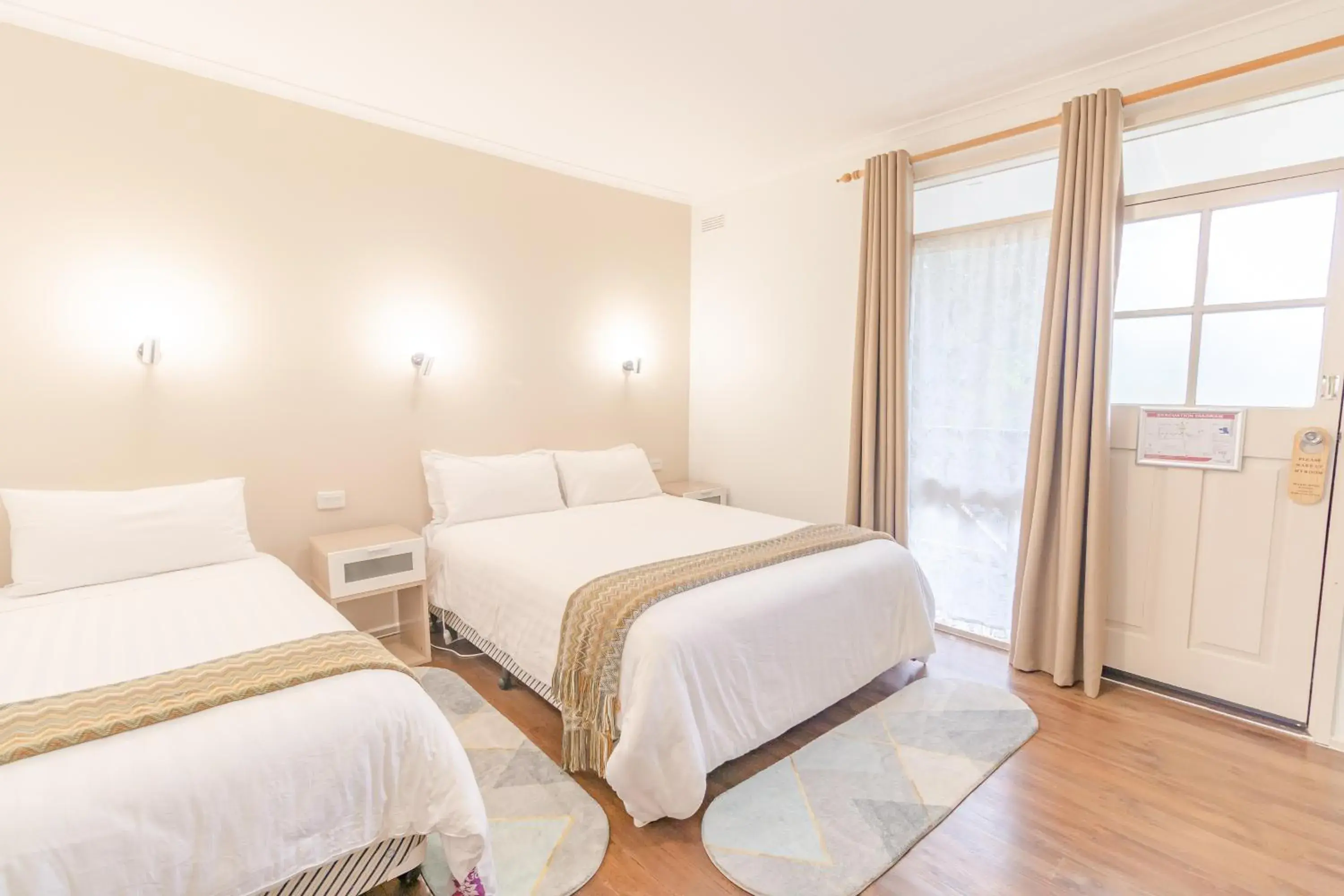 Standard Family Room in Warburton Lodge Standard Family Room in Warburton Lodge