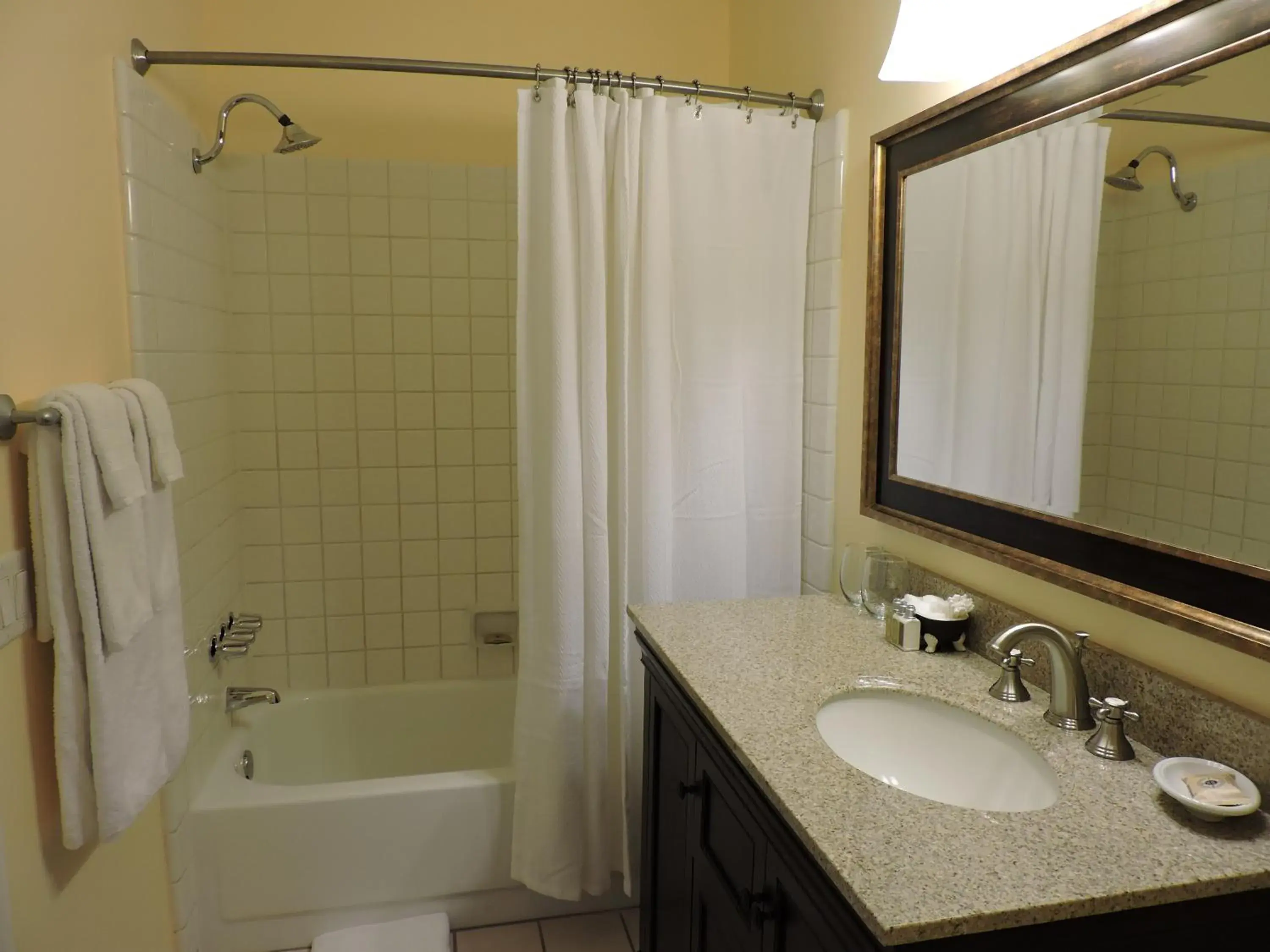 Queen Room in La Maison Hotel - Adults Only Queen Room in La Maison Hotel - Adults Only