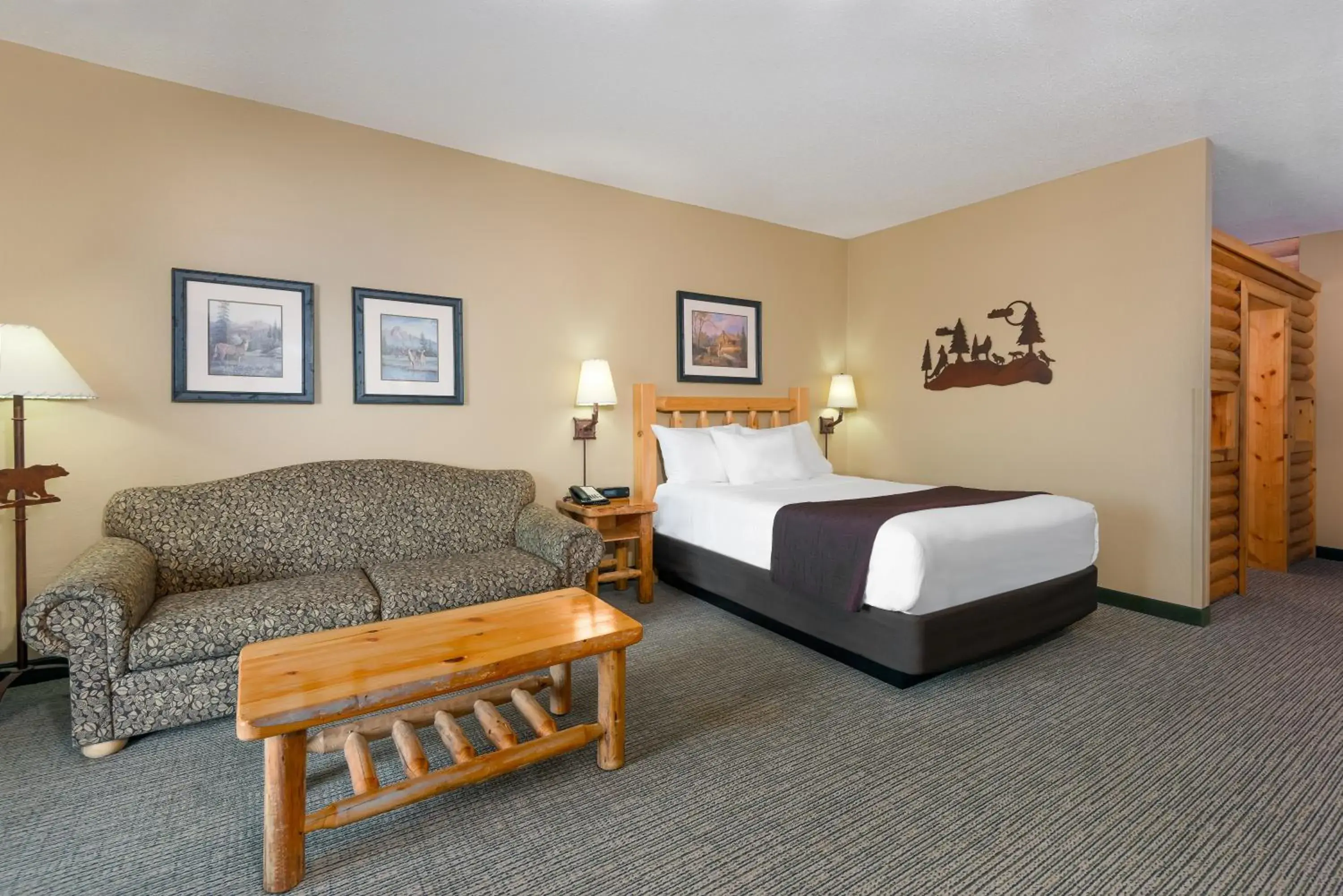 Kid Cabin - Waterpark Access Included in Great Wolf Lodge Southern California Kid Cabin - Waterpark Access Included in Great Wolf Lodge Southern California