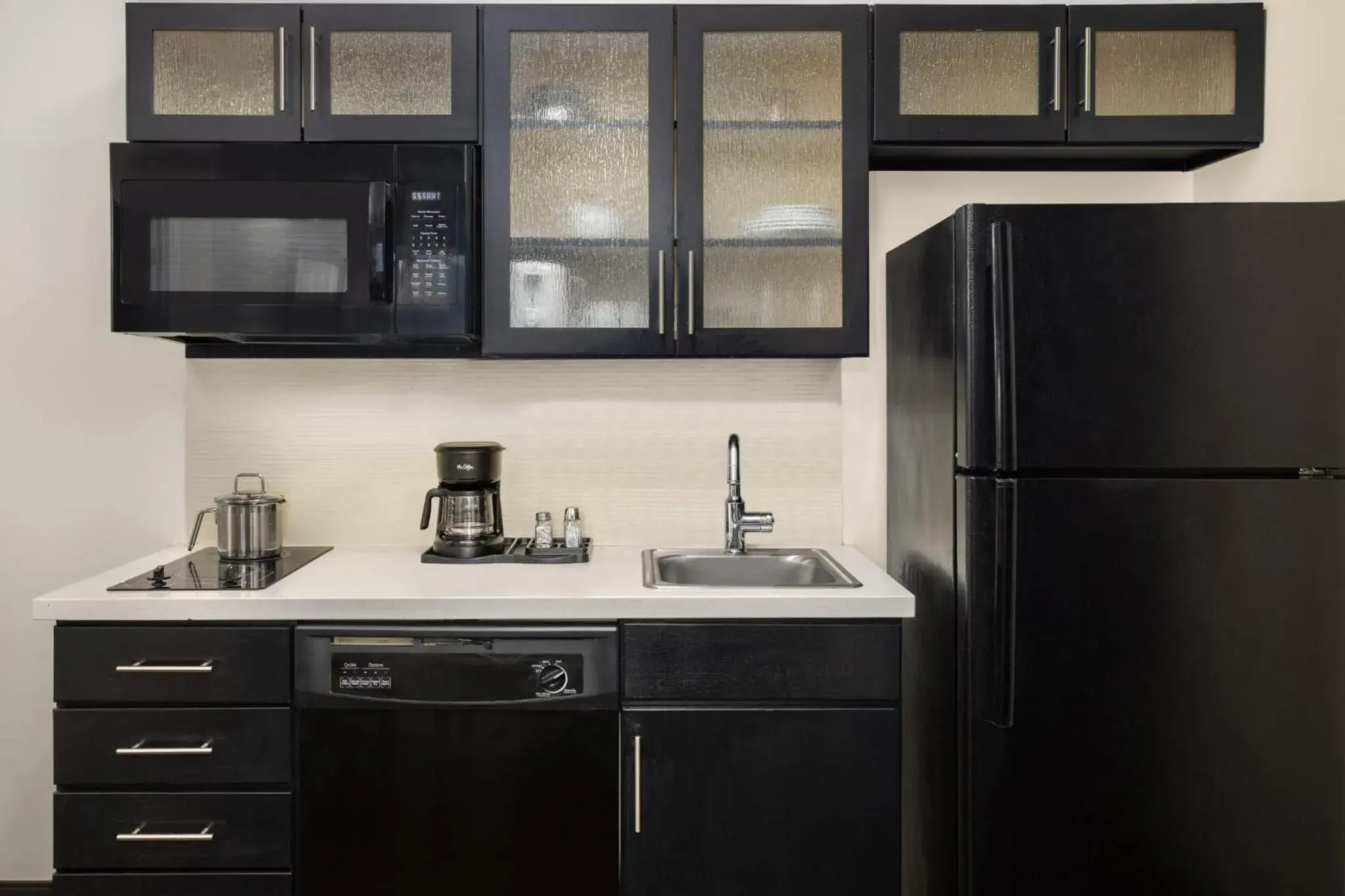 One-Bedroom Suite with Sofa Bed in Candlewood Suites Philadelphia - Airport Area by IHG One-Bedroom Suite with Sofa Bed in Candlewood Suites Philadelphia - Airport Area by IHG