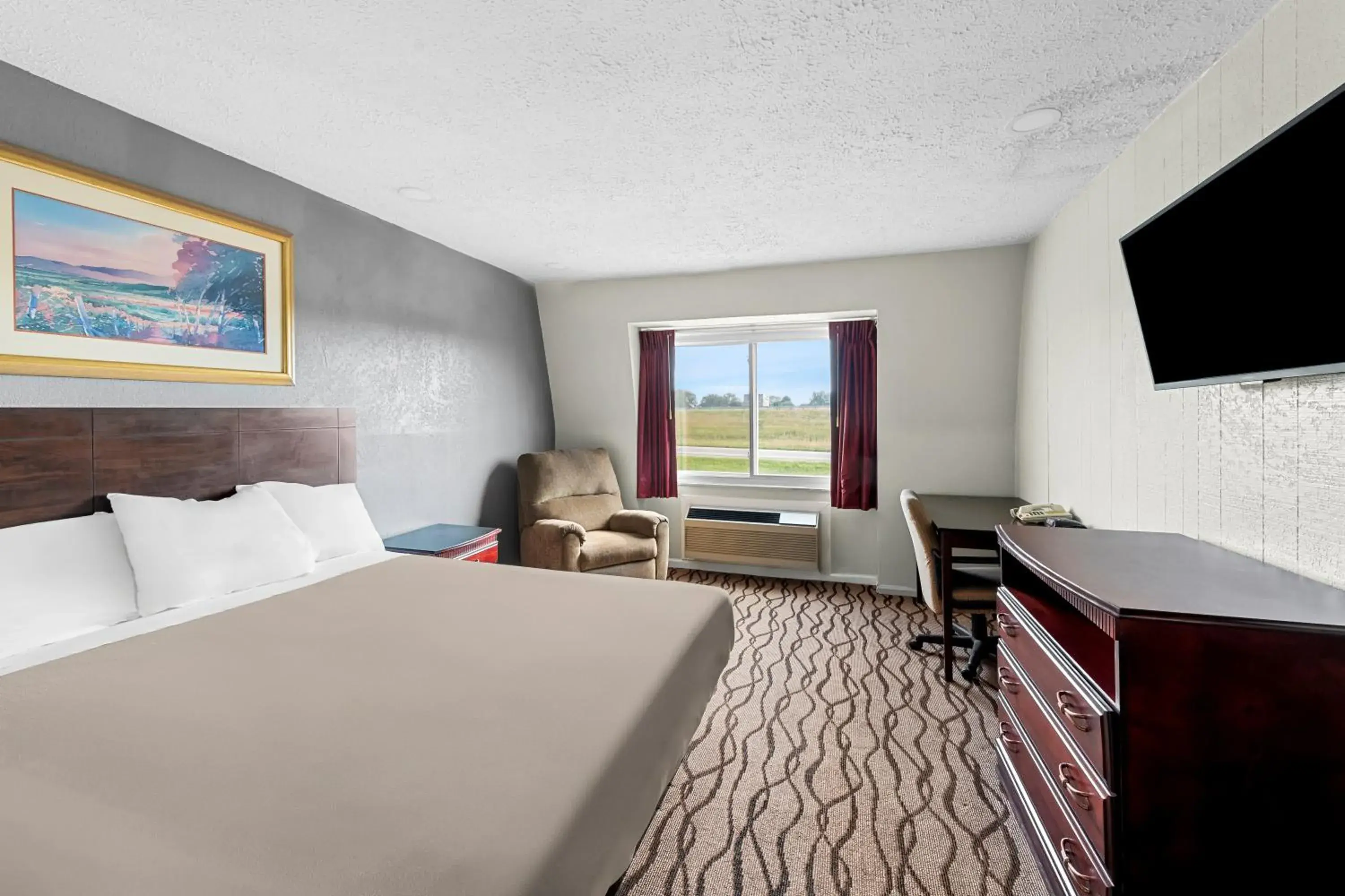 1 Queen Bed Non Smoking in Americas Best Value Inn Marion 1 Queen Bed Non Smoking in Americas Best Value Inn Marion