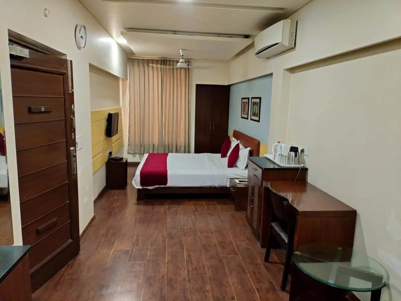 Double or Twin Room with Balcony - single occupancy in HOTEL NANGIS PRIDE Double or Twin Room with Balcony - single occupancy in HOTEL NANGIS PRIDE