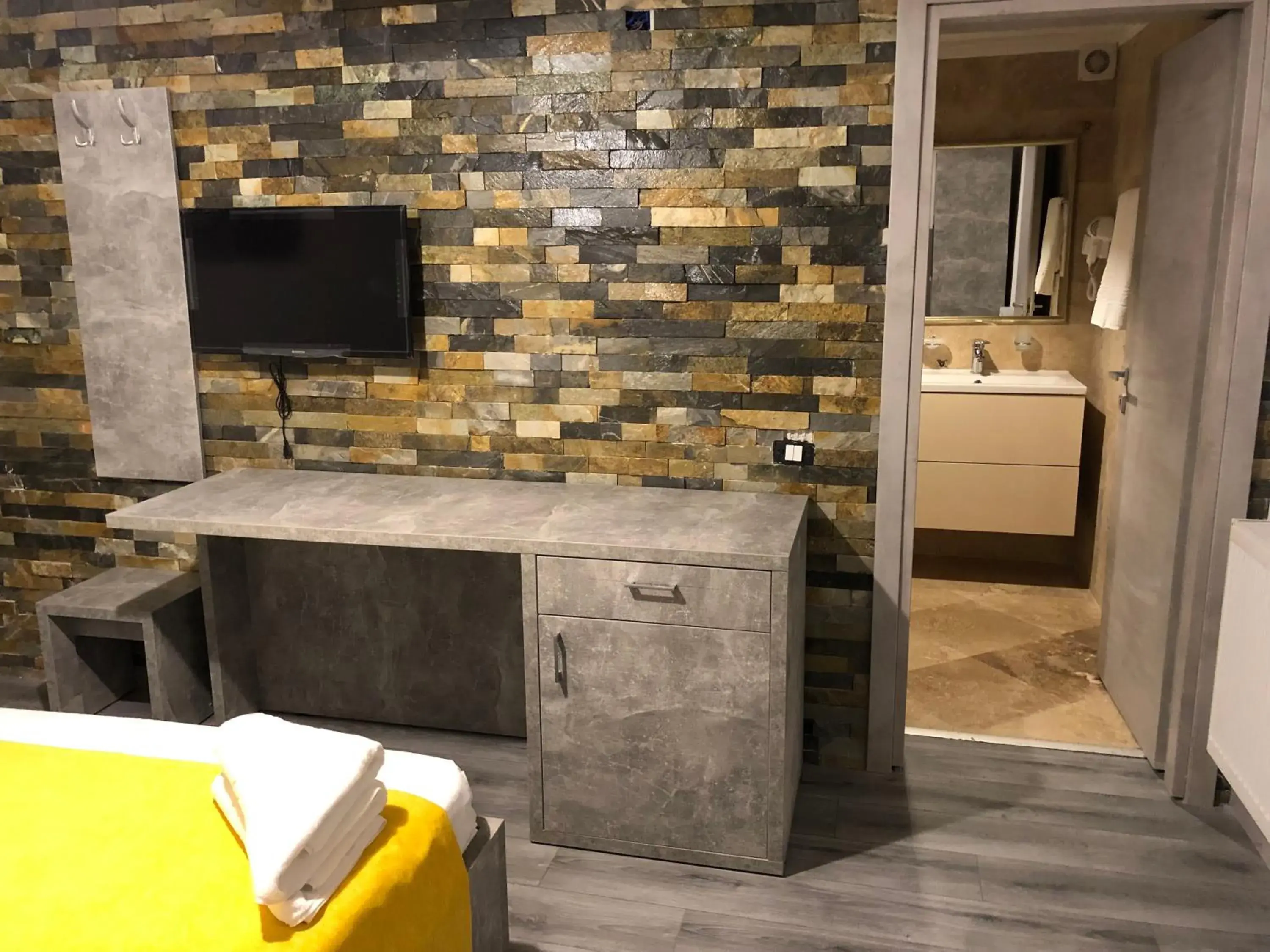 Double Room - Basement in MAV Boutique Villa Double Room - Basement in MAV Boutique Villa