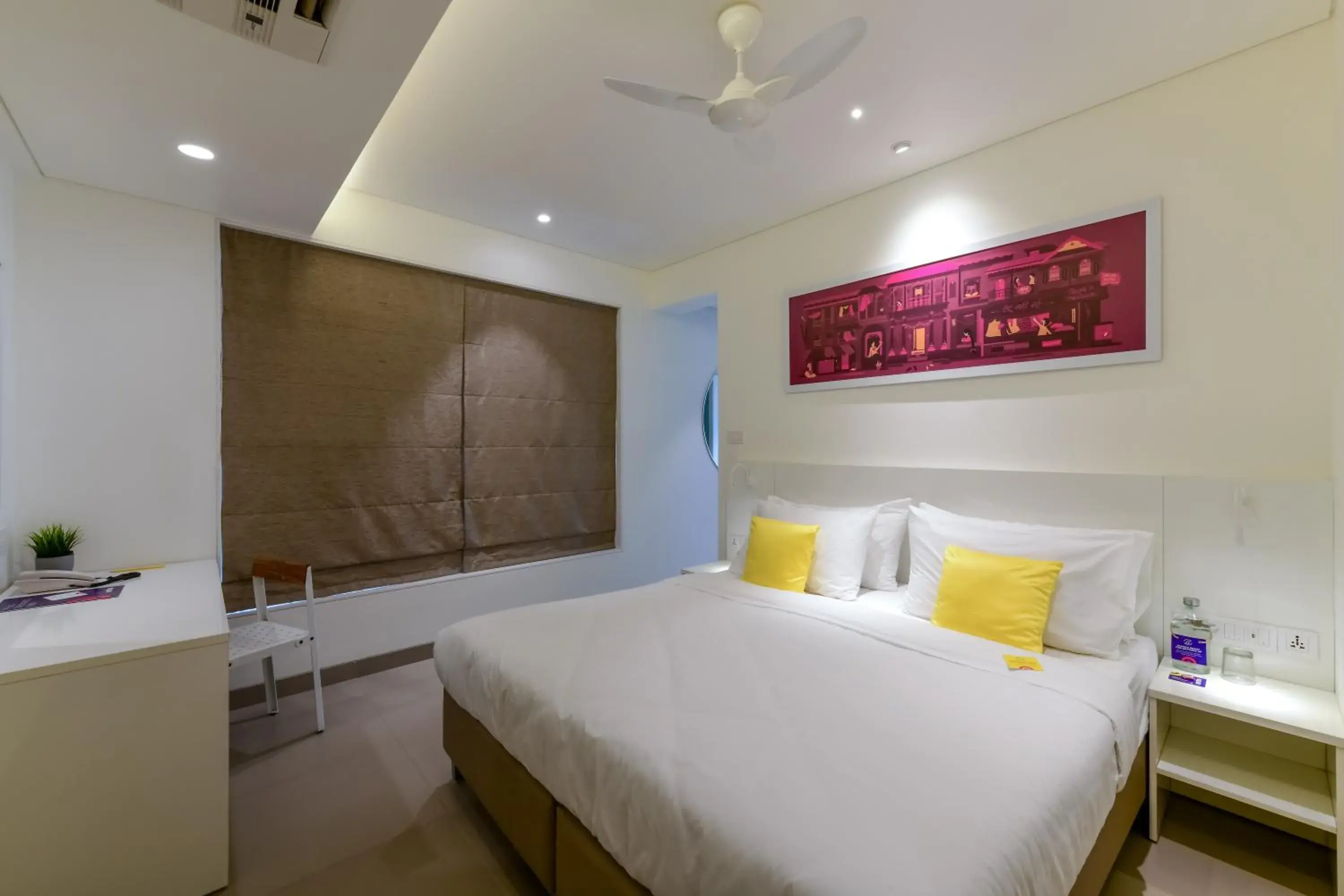 Superior King Room - single occupancy in Hotel Centro Superior King Room - single occupancy in Hotel Centro
