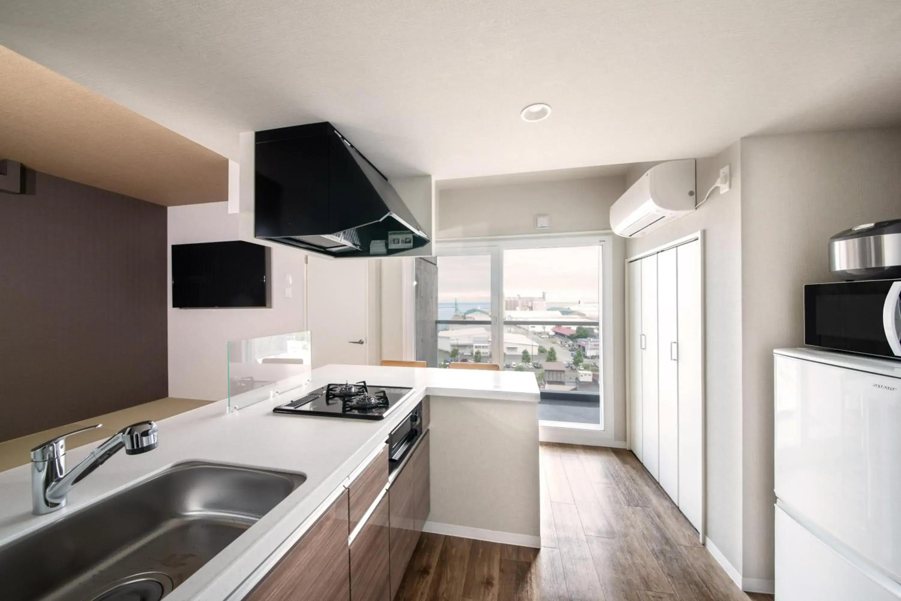 Quadruple Room with Sea View in Stay's OTARU Quadruple Room with Sea View in Stay's OTARU