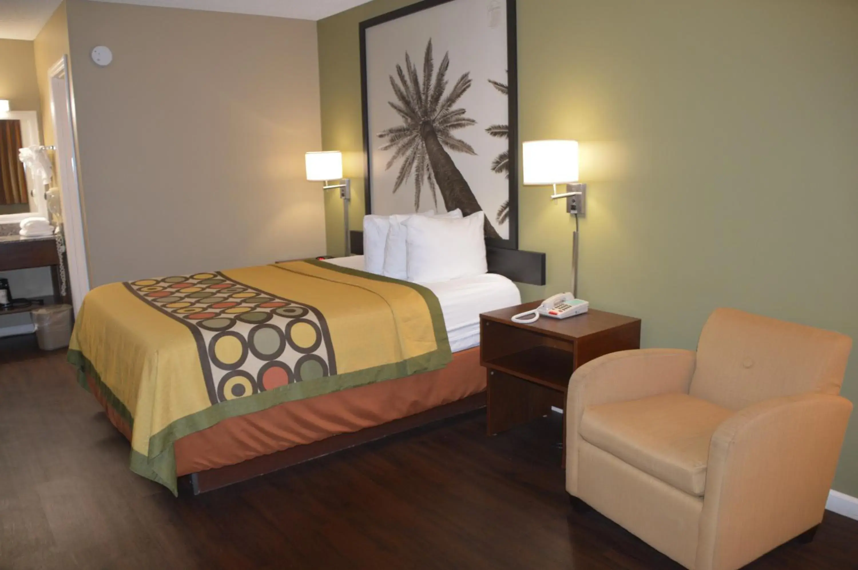 King Room - Non-Smoking in Super 8 by Wyndham Monticello King Room - Non-Smoking in Super 8 by Wyndham Monticello