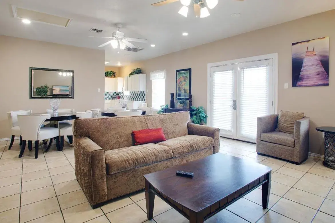 2 Bedroom Condo in Plantation Suites and Conference Center 2 Bedroom Condo in Plantation Suites and Conference Center