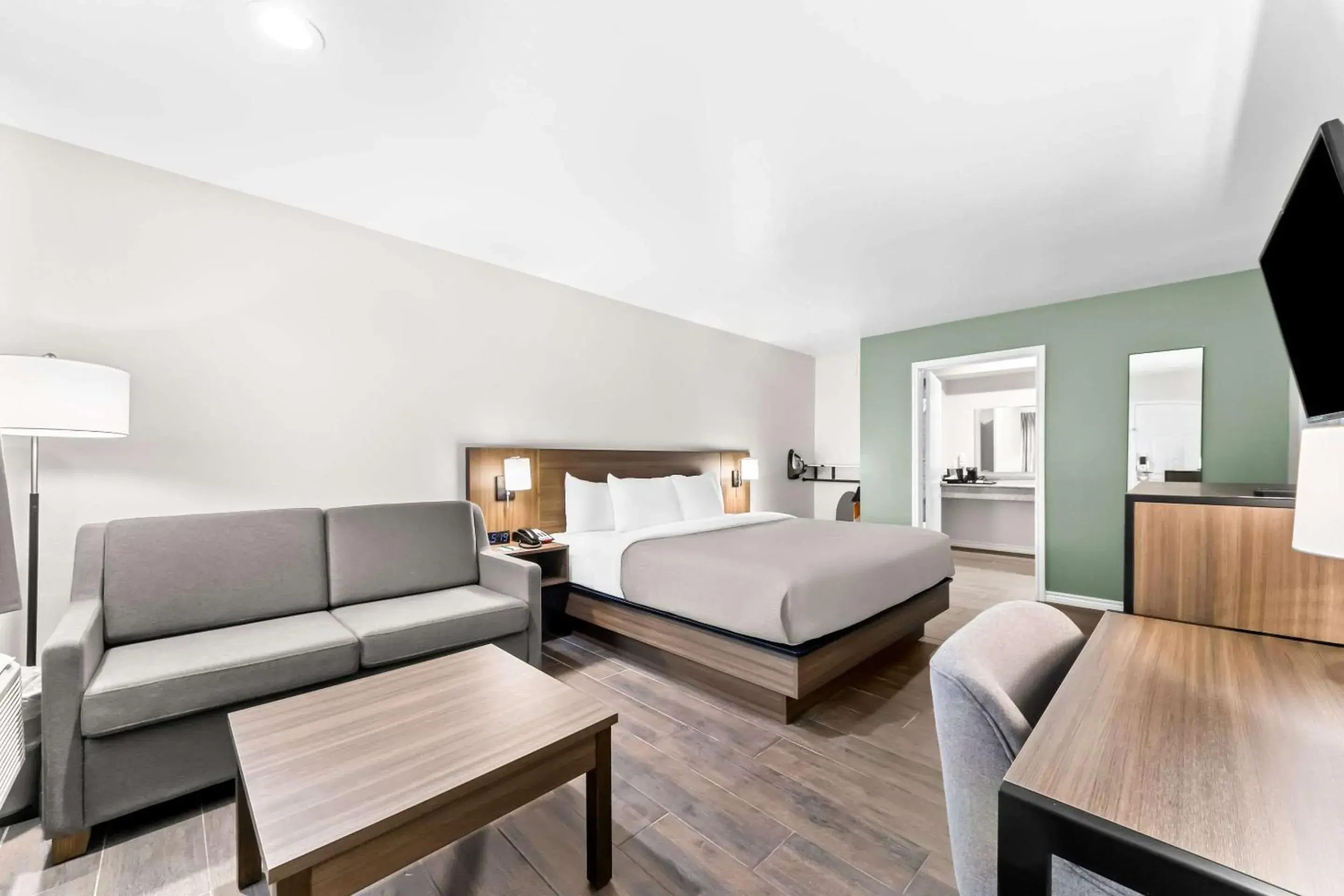 King Suite - Accessible/Non-Smoking in Quality Inn & Suites Port Lavaca near Lighthouse Beach King Suite - Accessible/Non-Smoking in Quality Inn & Suites Port Lavaca near Lighthouse Beach