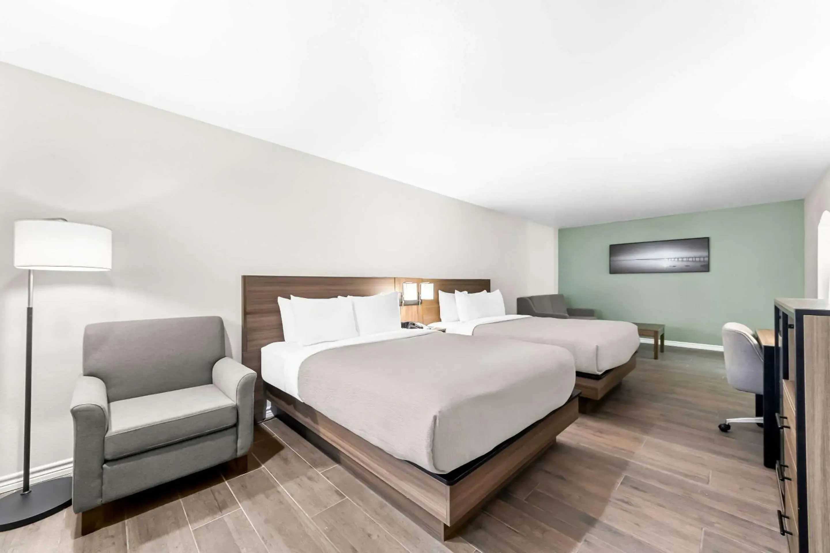 Suite - Non-Smoking in Quality Inn & Suites Port Lavaca near Lighthouse Beach Suite - Non-Smoking in Quality Inn & Suites Port Lavaca near Lighthouse Beach