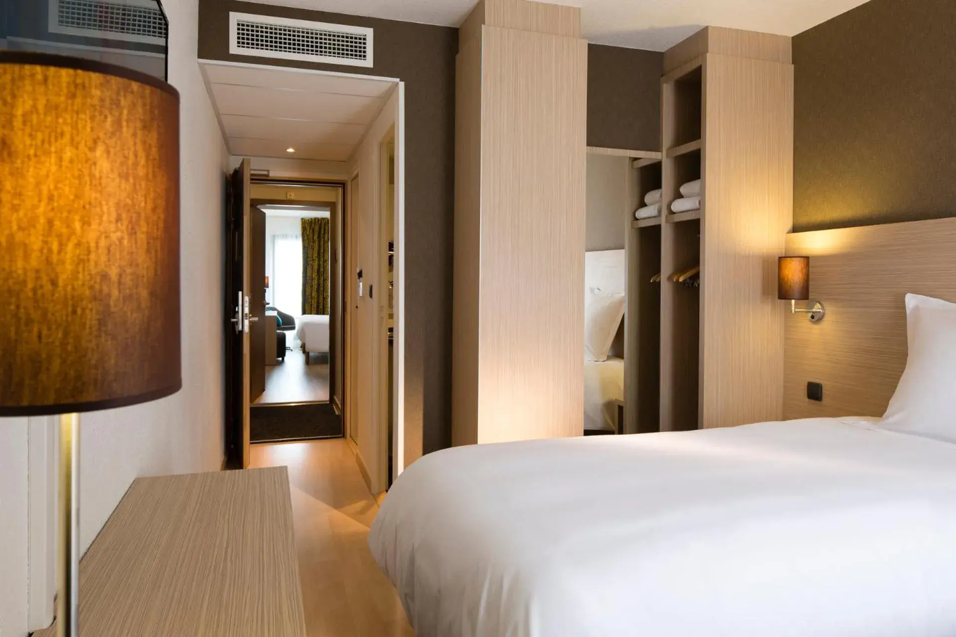 Comfort Double or Twin Room in Escale Oceania Saint Malo Comfort Double or Twin Room in Escale Oceania Saint Malo