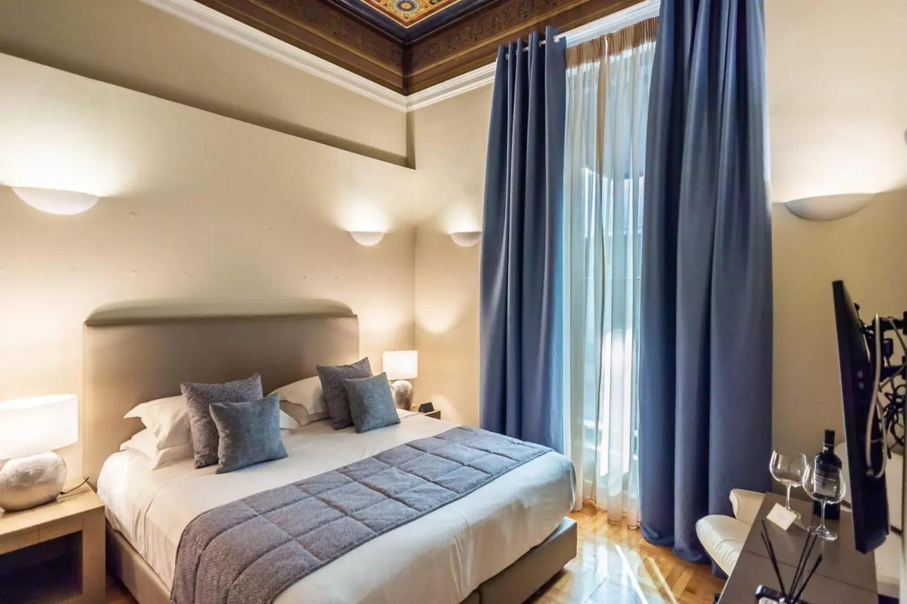 Junior Suite in 33SolonosSuites Junior Suite in 33SolonosSuites