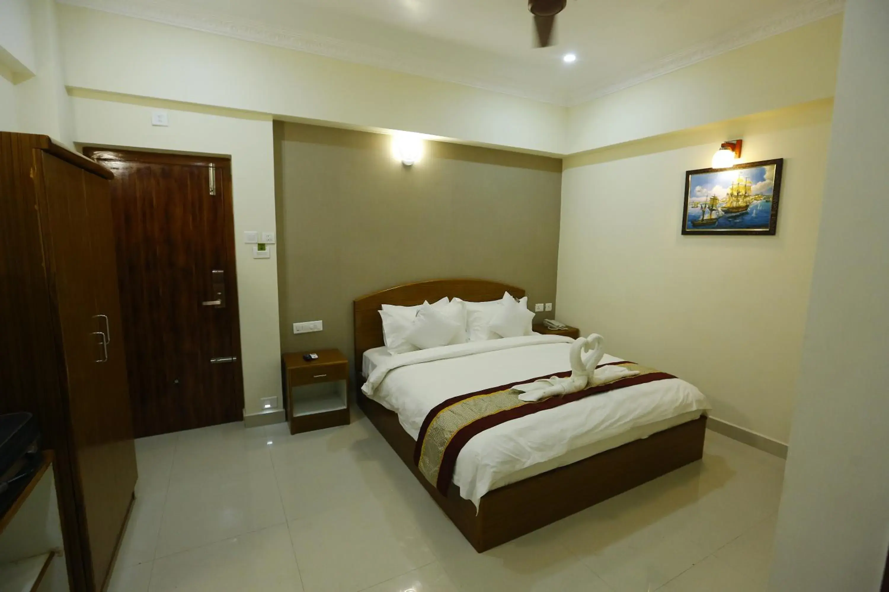 Standard Double Room in Nitheesh Residency Standard Double Room in Nitheesh Residency