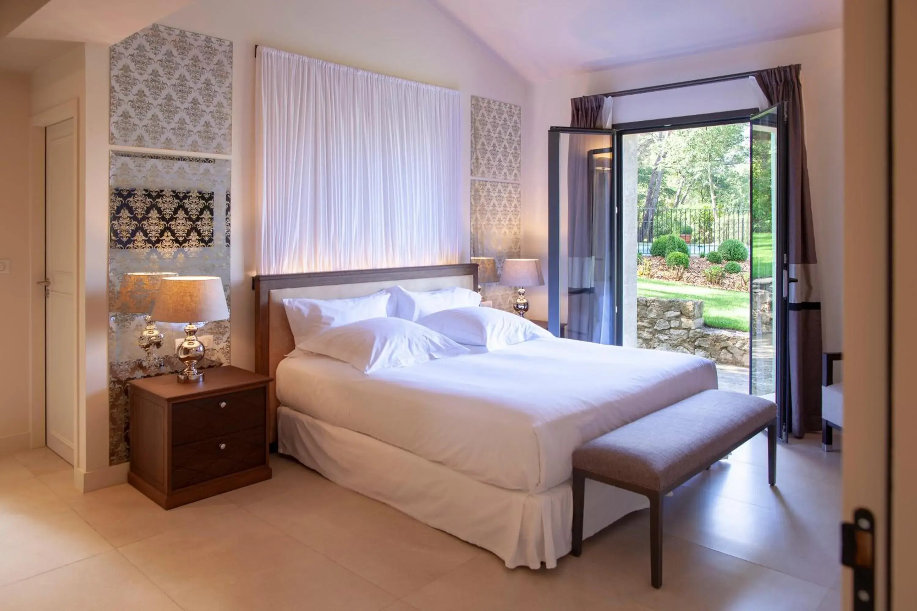 Two-Bedroom Villa with Heated Pool in Le Vallon de Valrugues Hotel Spa & Villas Two-Bedroom Villa with Heated Pool in Le Vallon de Valrugues Hotel Spa & Villas