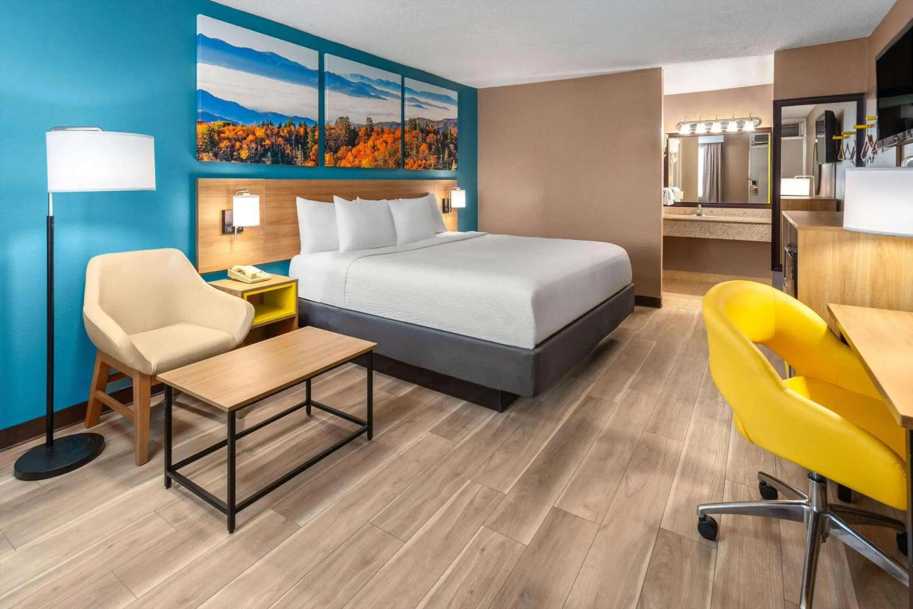 King Room- Non-Smoking in Days Inn by Wyndham Shelby King Room- Non-Smoking in Days Inn by Wyndham Shelby