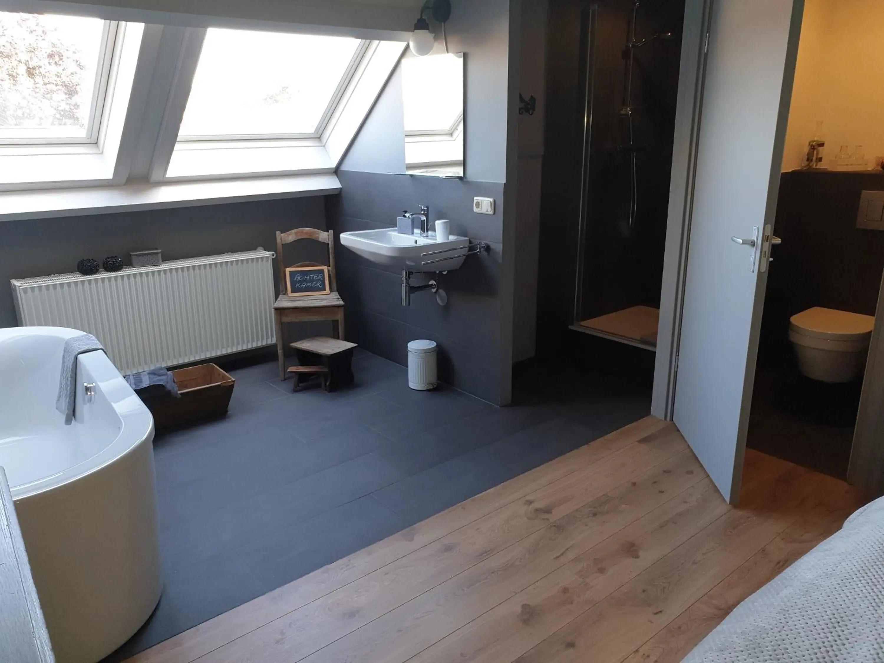 Deluxe Double Room with Bath in B&B 't Merthoes Deluxe Double Room with Bath in B&B 't Merthoes