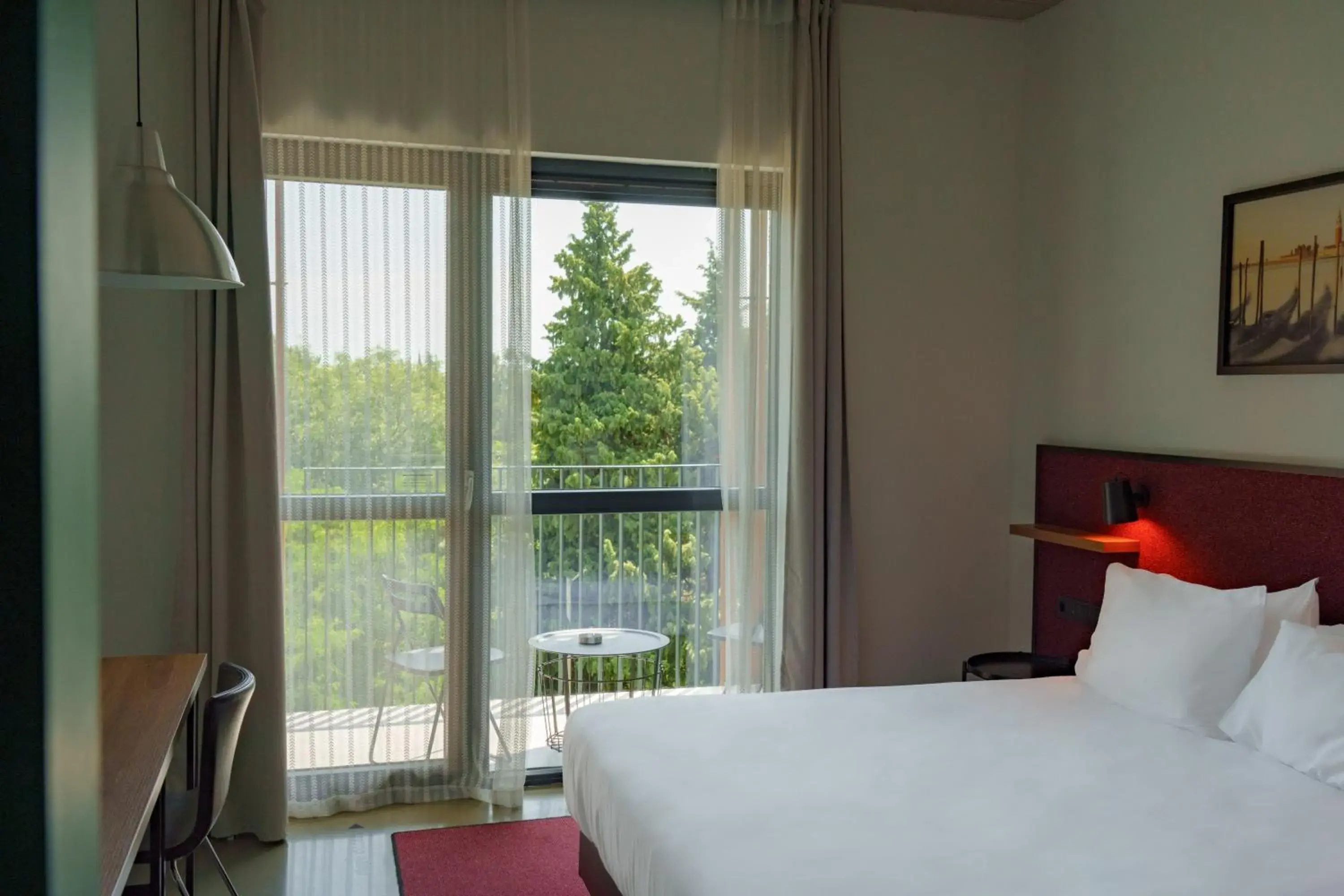 Superior King Room in Park Hotel Tsinandali Estate Superior King Room in Park Hotel Tsinandali Estate