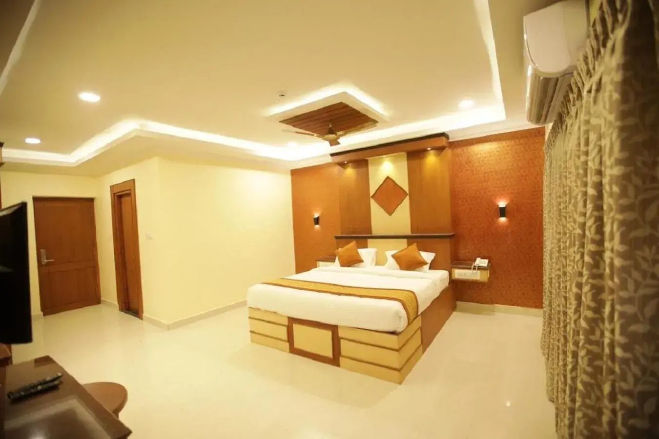 Deluxe Double Room in I Residency Deluxe Double Room in I Residency