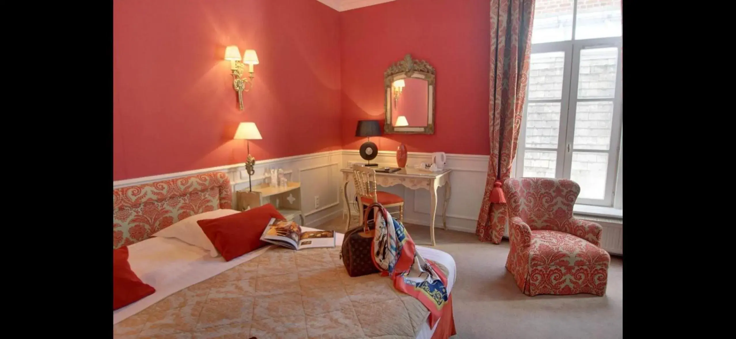 Junior Suite in Hôtel de L'univers Junior Suite in Hôtel de L'univers