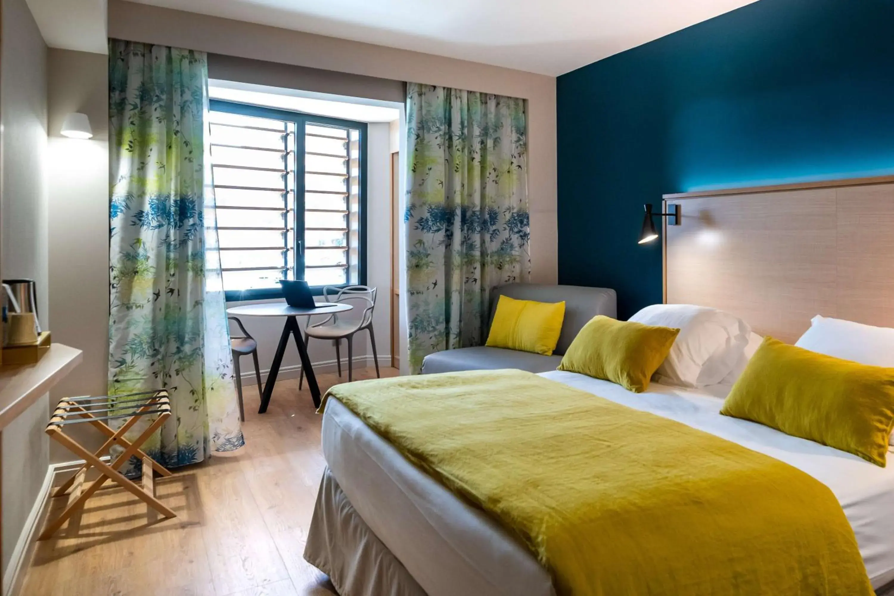 Superior Queen Room with Sofa Bed in Best Western Montecristo-Bastia Superior Queen Room with Sofa Bed in Best Western Montecristo-Bastia