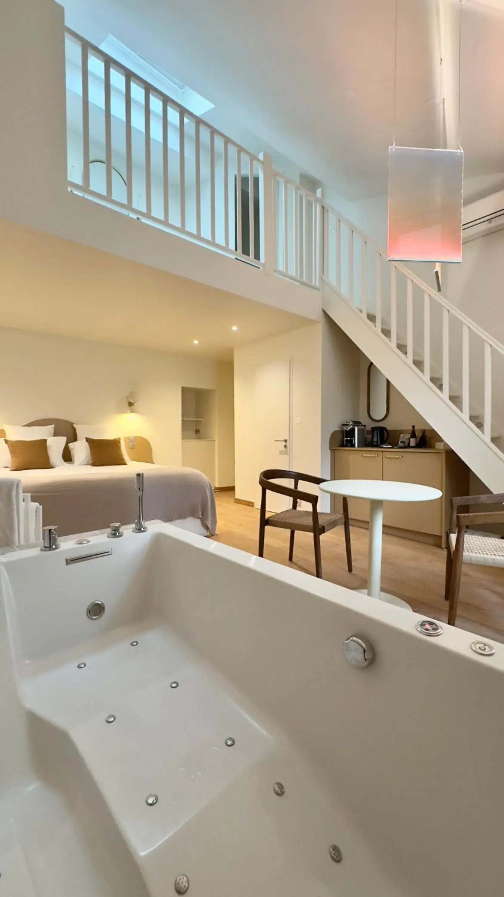 Suite Exécutive "Aura" in MiHotel Le Gourguillon Suite Exécutive "Aura" in MiHotel Le Gourguillon