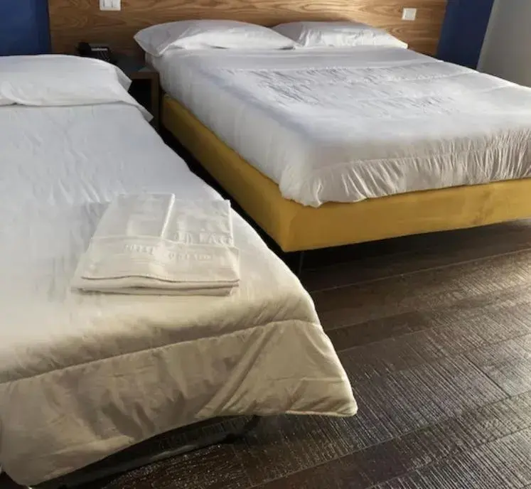 Triple Room with Balcony in Hotel Zodiaco Triple Room with Balcony in Hotel Zodiaco