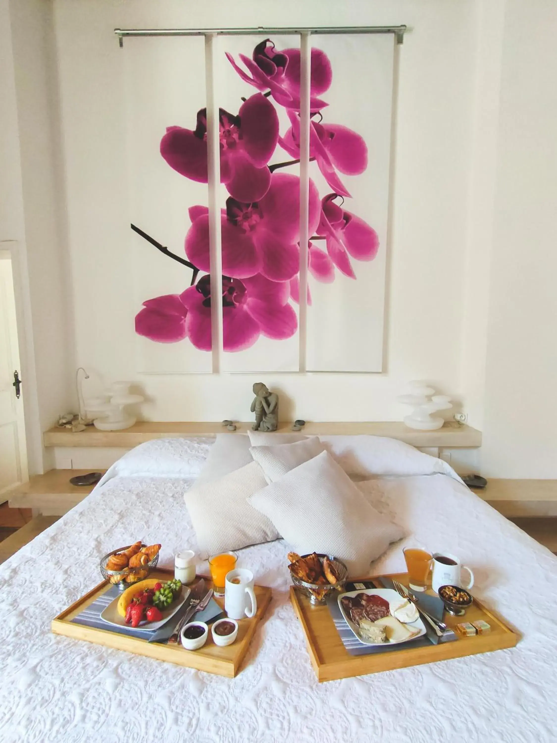 One-Bedroom Suite - single occupancy in Châteauzen One-Bedroom Suite - single occupancy in Châteauzen