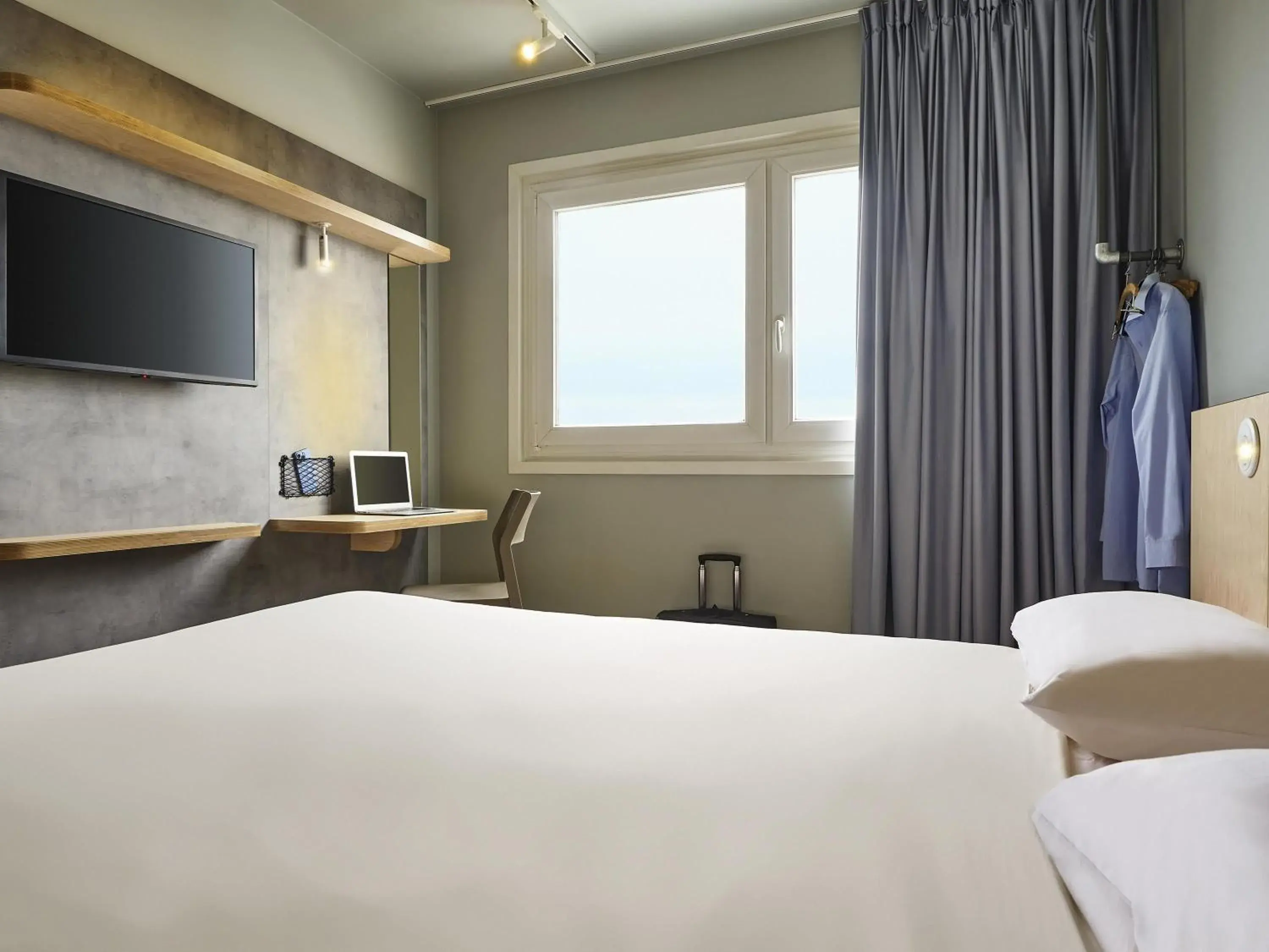 Double Room in ibis budget Paris Porte d'Aubervilliers Double Room in ibis budget Paris Porte d'Aubervilliers