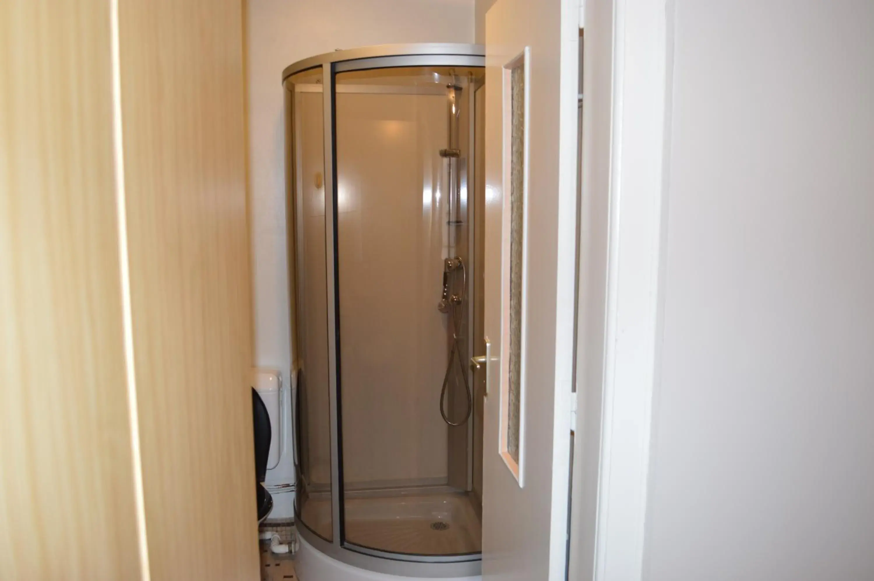 Family Room (2 Adults + 2 Children) - Stair access only in Hôtel Timgad Family Room (2 Adults + 2 Children) - Stair access only in Hôtel Timgad