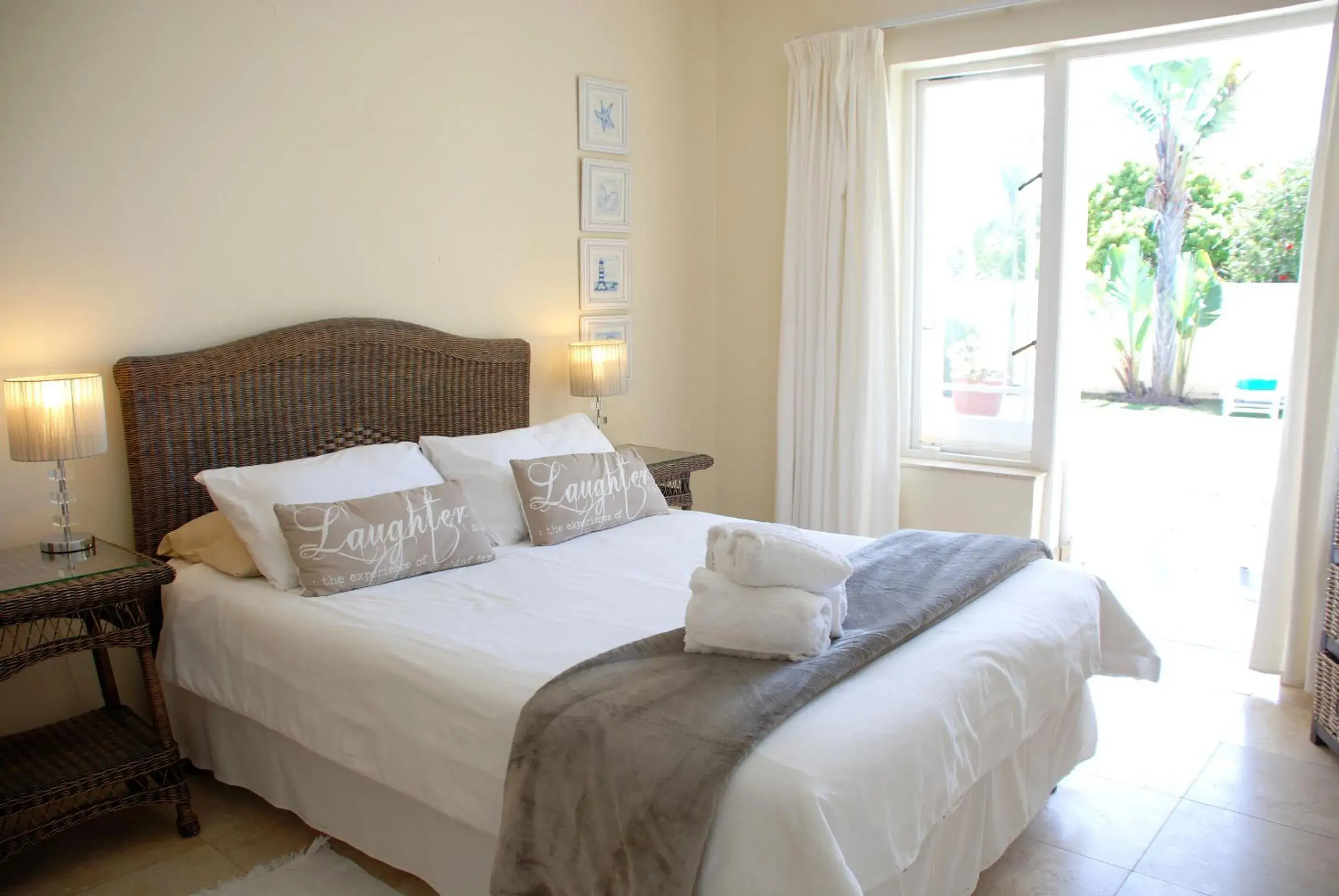 Suite in Mandalay Guest House Plettenberg Bay Suite in Mandalay Guest House Plettenberg Bay