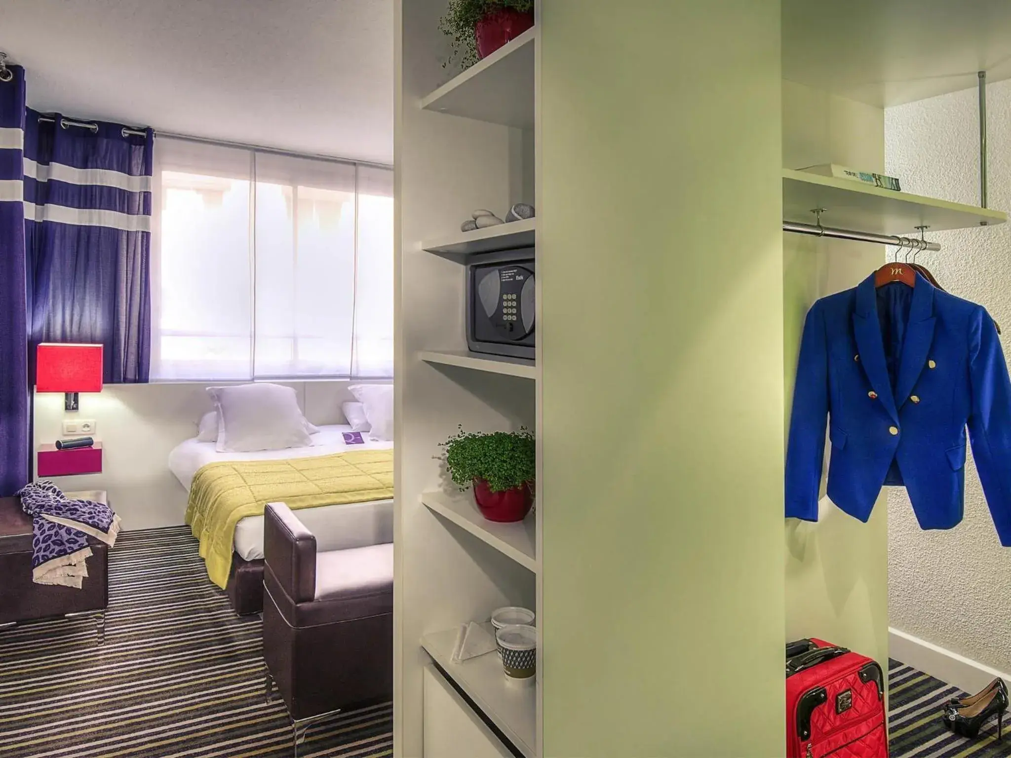 Superior Room with 2 Single Beds in Mercure Nice Promenade Des Anglais Superior Room with 2 Single Beds in Mercure Nice Promenade Des Anglais