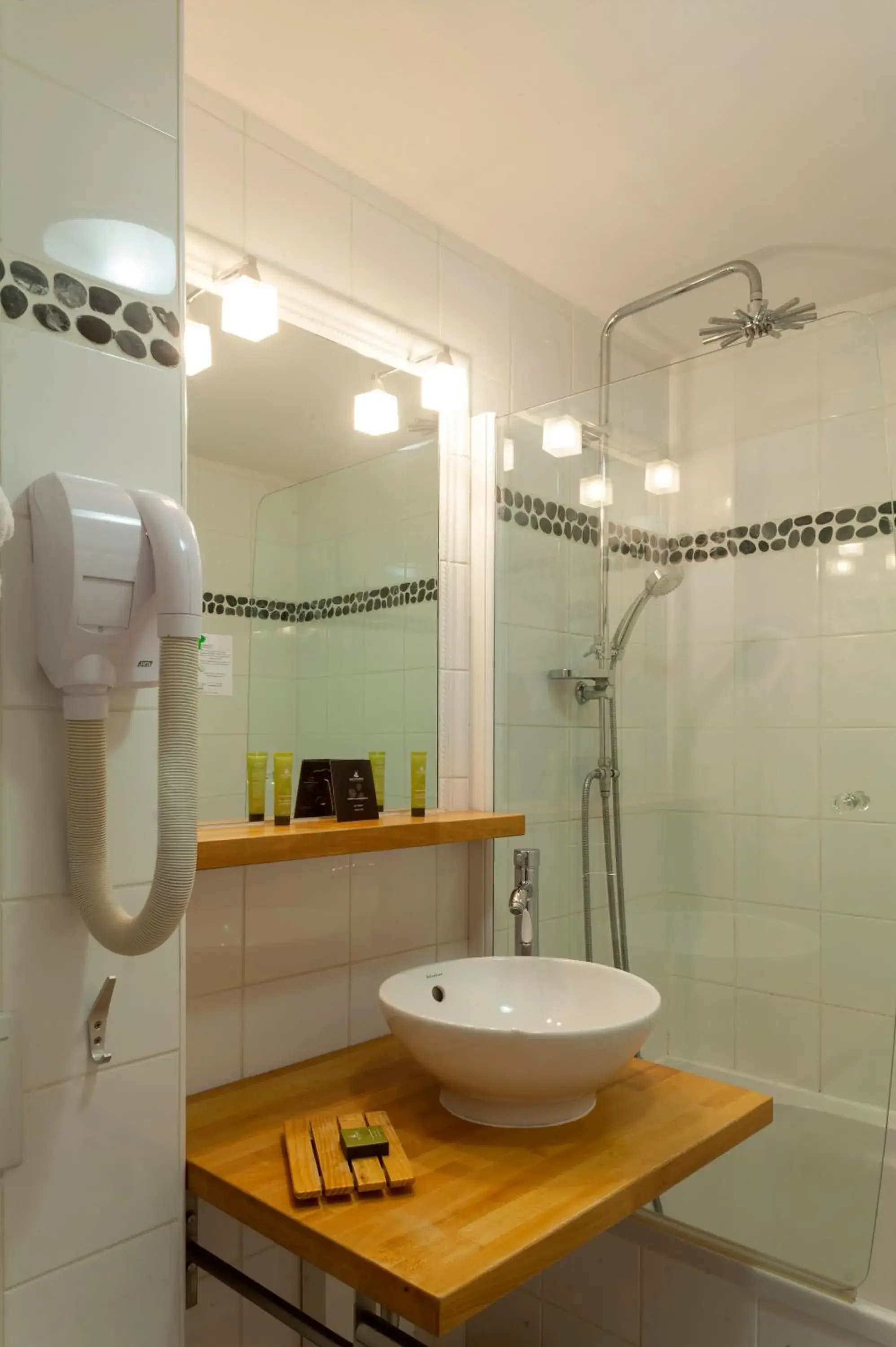 Quadruple Room in Saint Jean Quadruple Room in Saint Jean