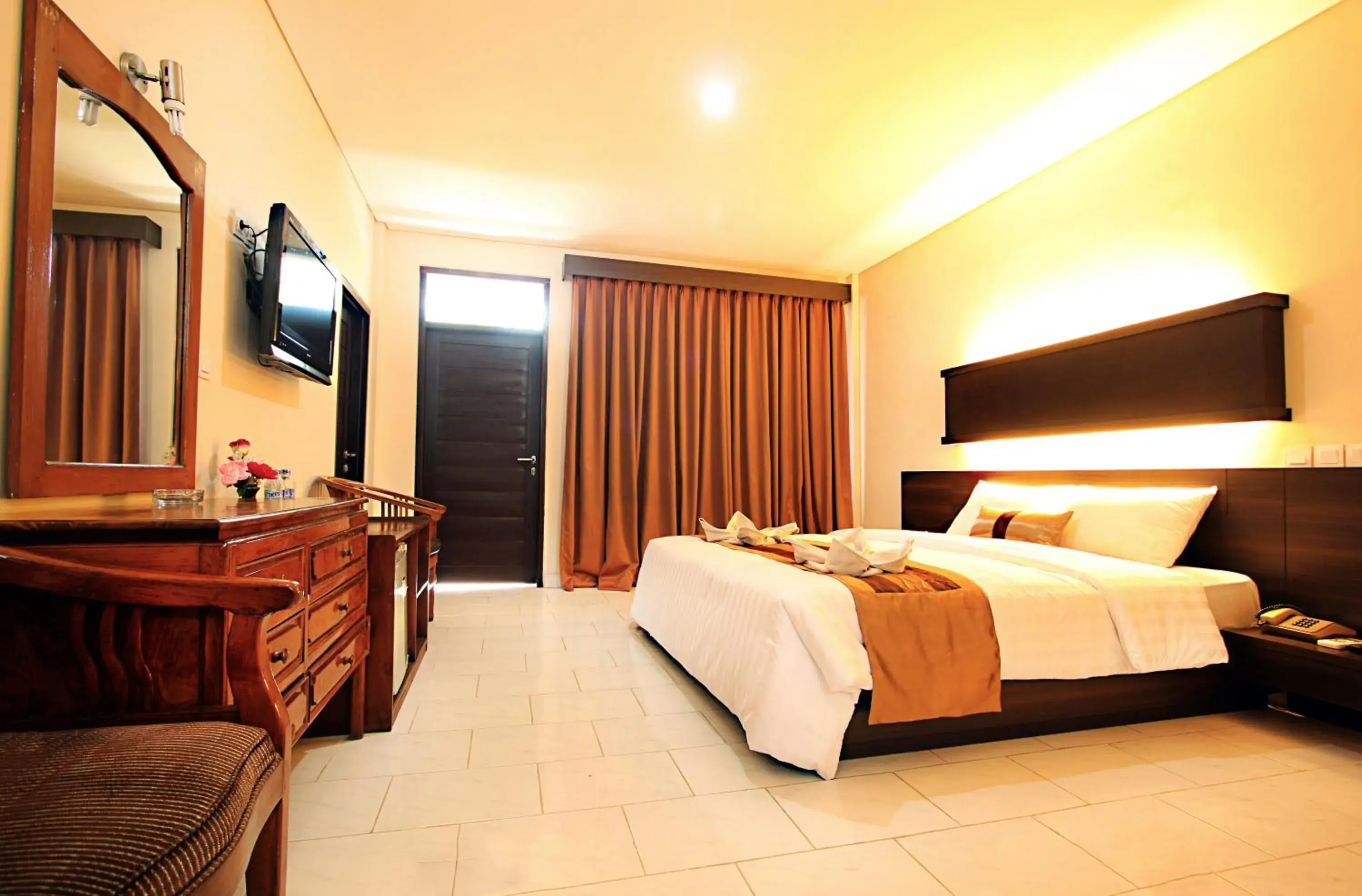 Superior Double or Twin Room in Bakung Beach Resort Superior Double or Twin Room in Bakung Beach Resort