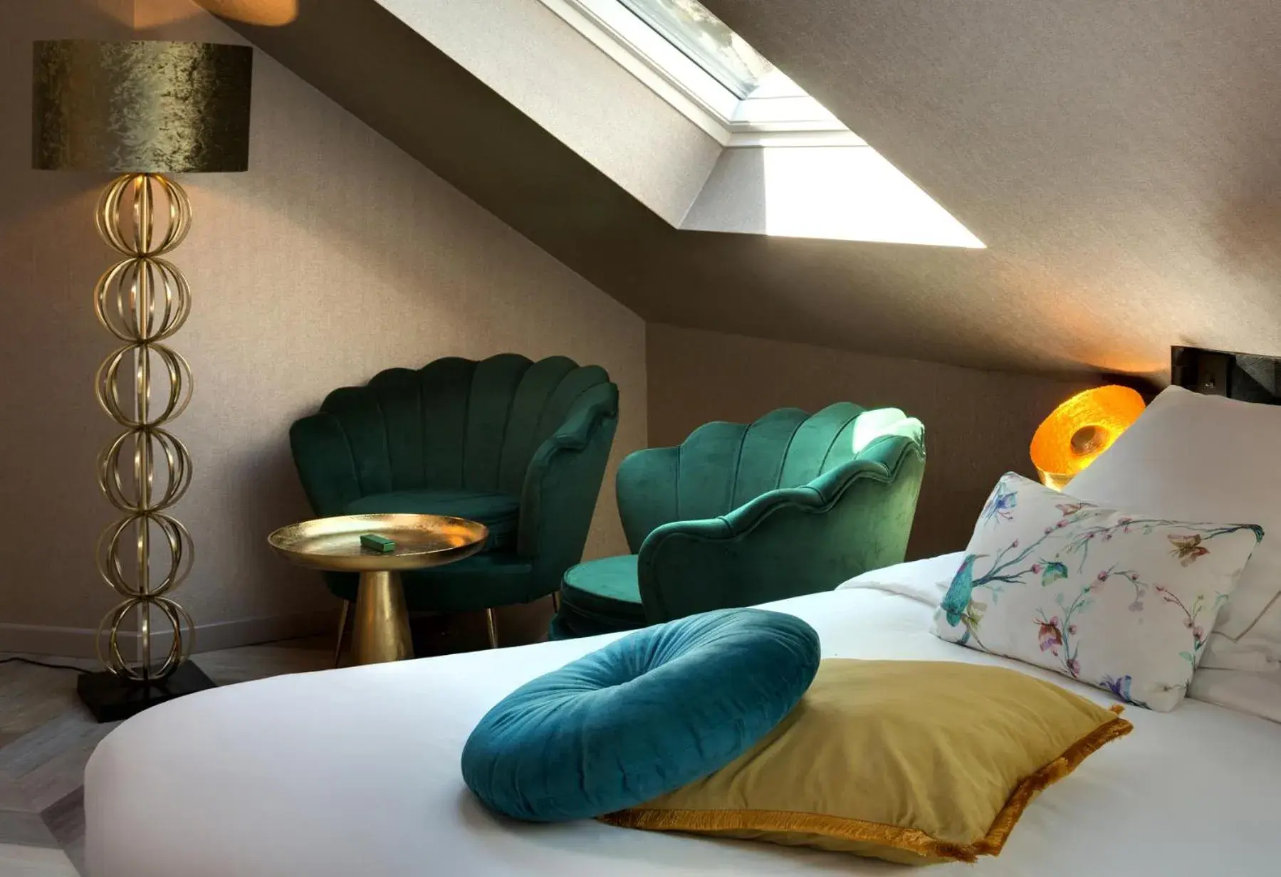 Double Room "Les Villages" in LA CHENEAUDIÈRE - Hôtel Spa - Relais & Châteaux - Restaurant étoilé Double Room "Les Villages" in LA CHENEAUDIÈRE - Hôtel Spa - Relais & Châteaux - Restaurant étoilé